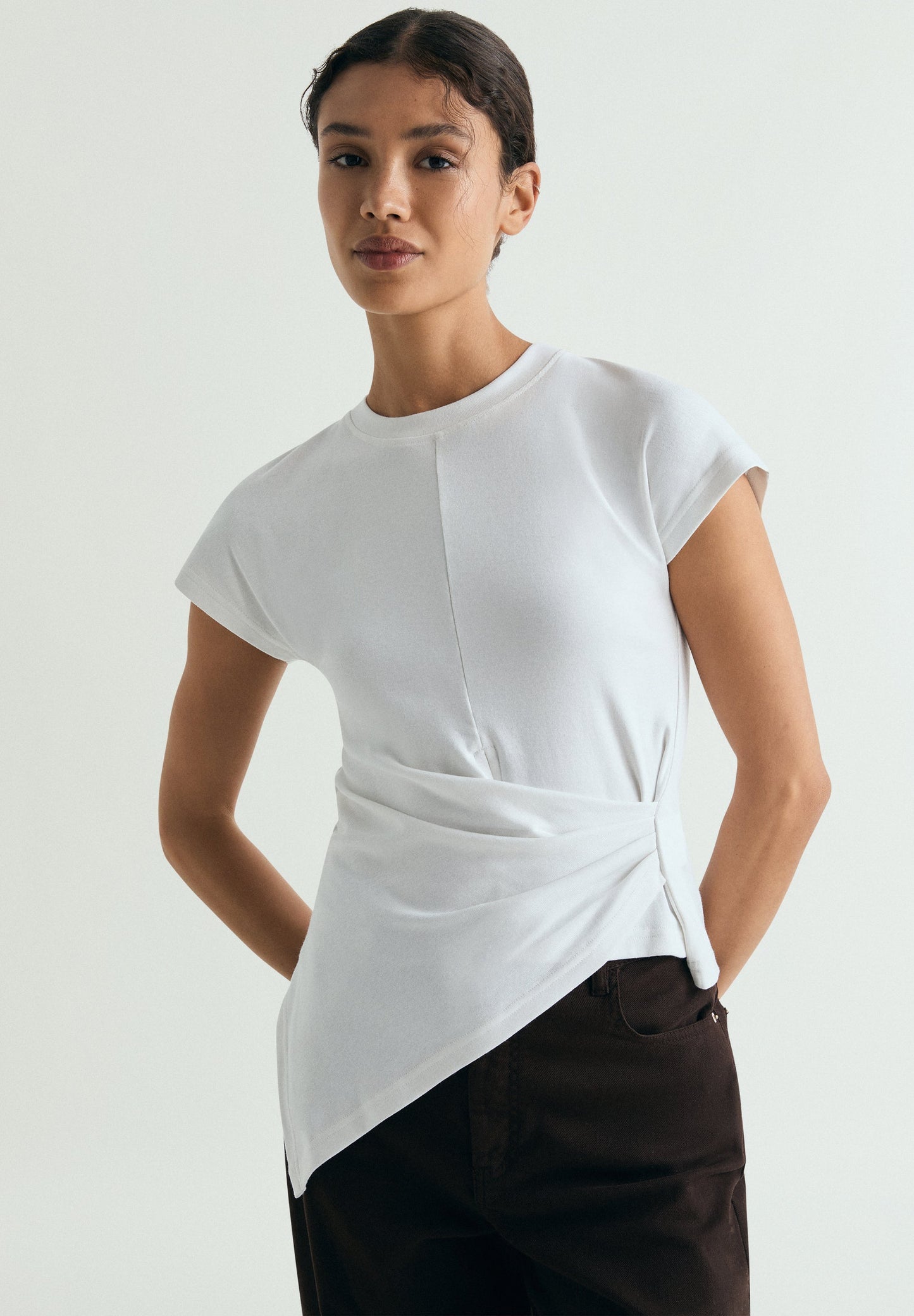 ASYMMETRIC DRAPED T-SHIRT