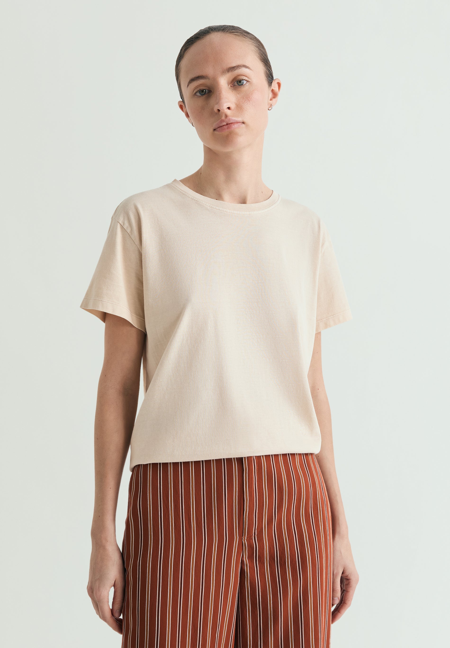 BASIC SKULL T-SHIRT