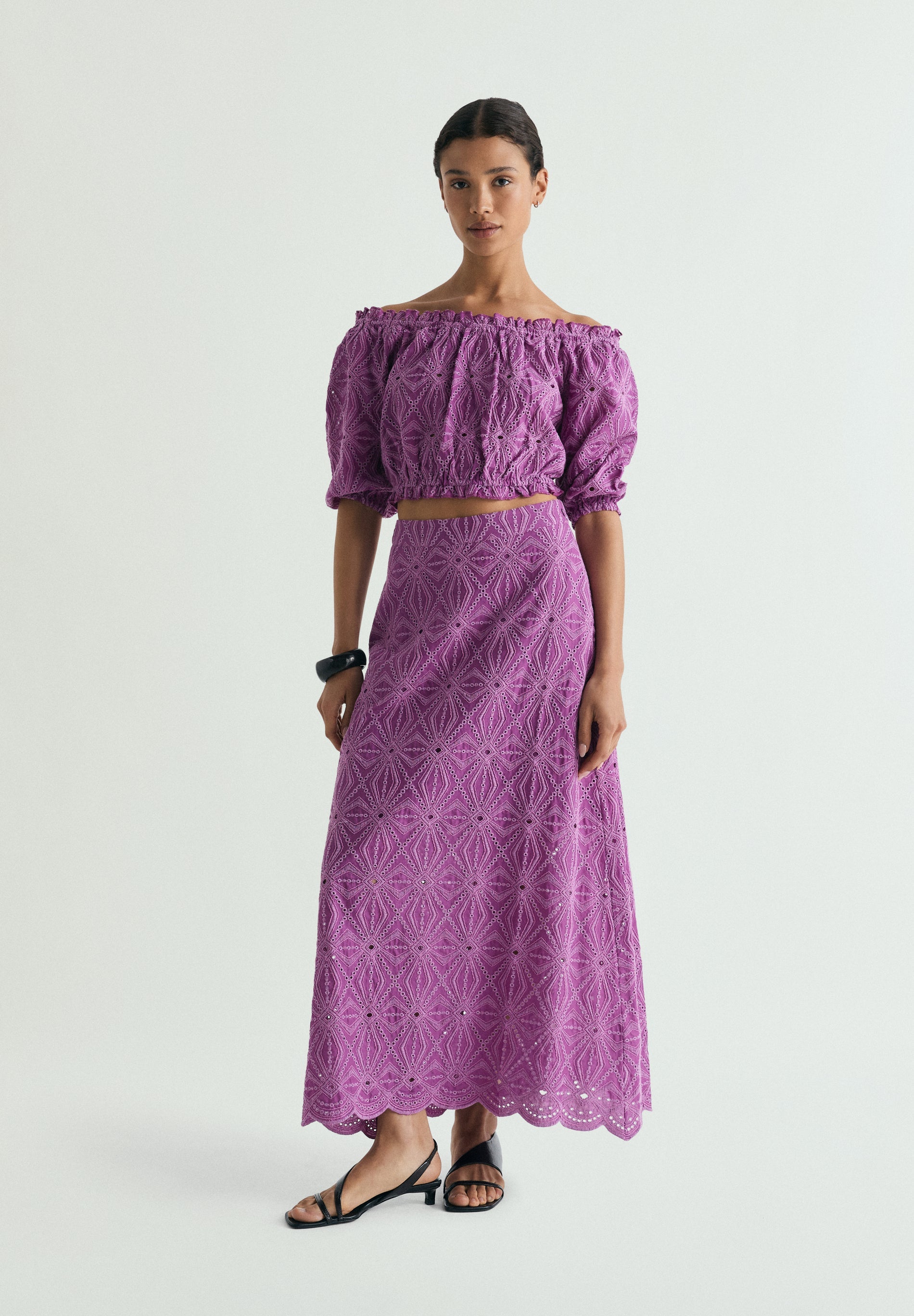 GONNA MIDI TRAFORATA