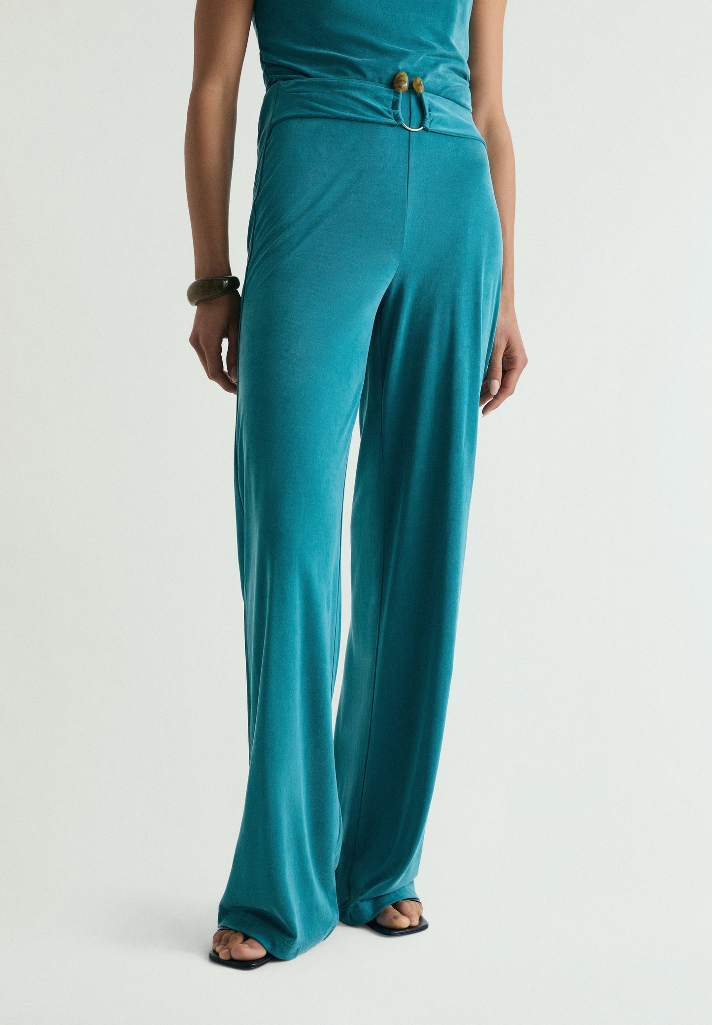 FLOWING TROUSERS WITH BELT