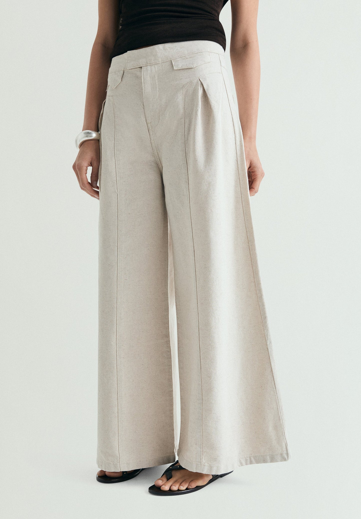 DARTED LINEN TROUSERS