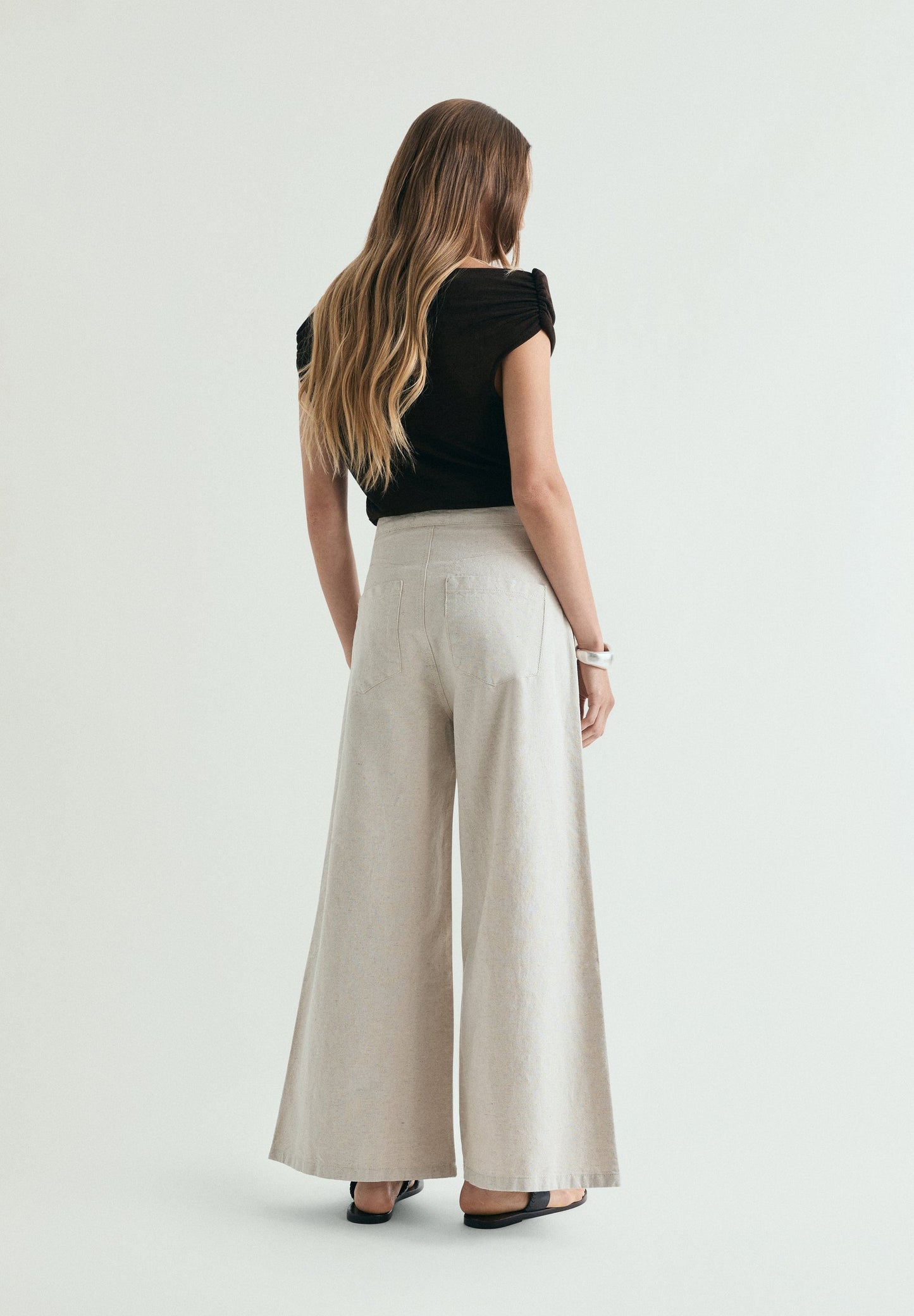 DARTED LINEN TROUSERS
