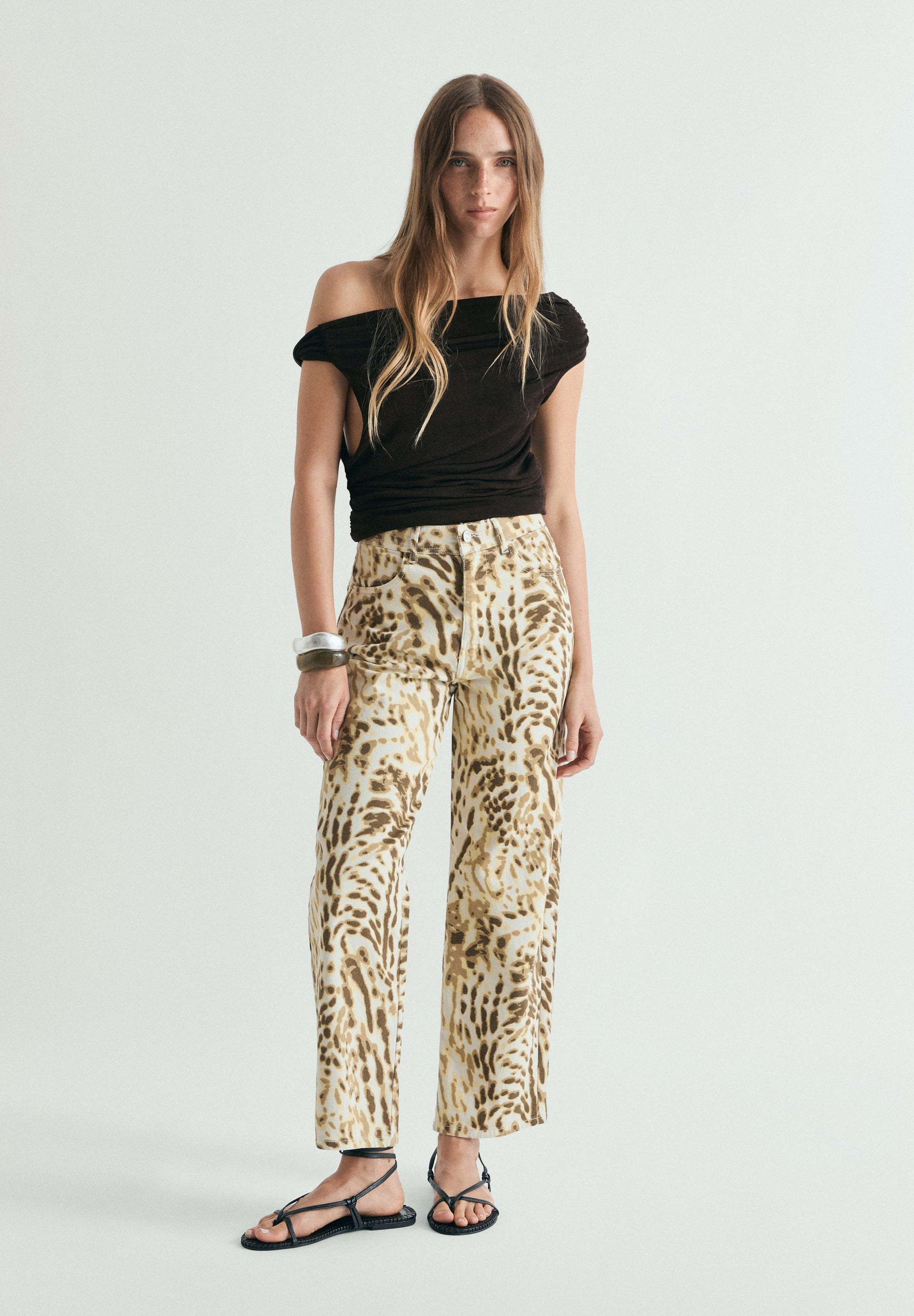 ANIMAL PRINT JEANS