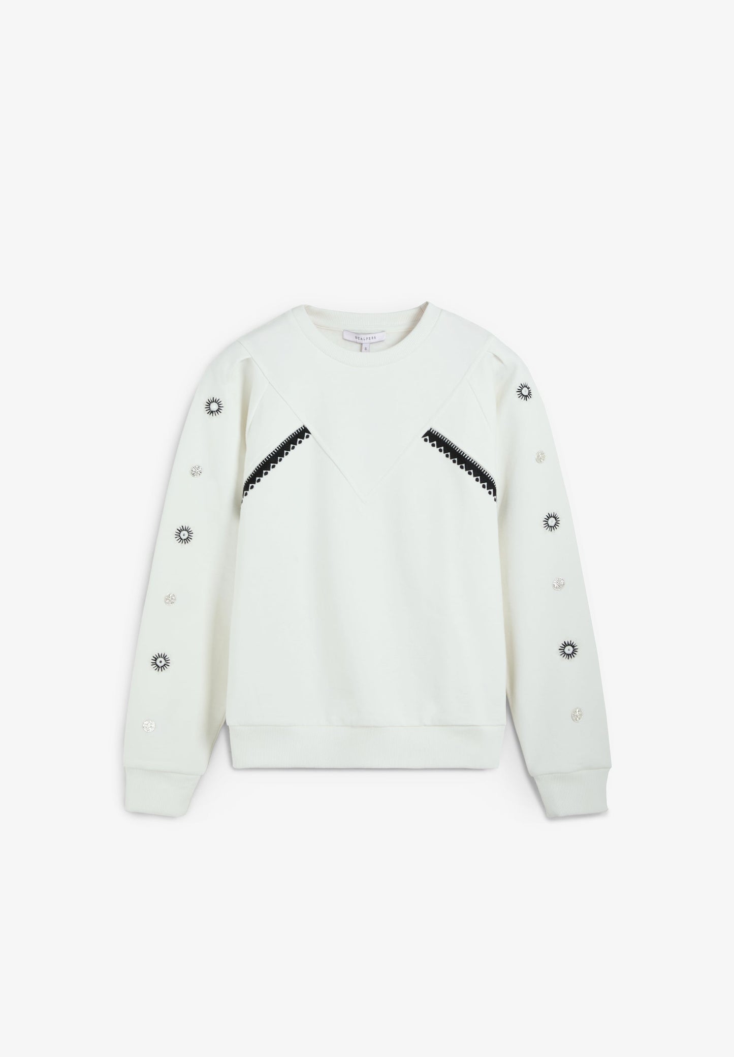 HOODY MIT STICKEREI UND APPLIKATIONEN