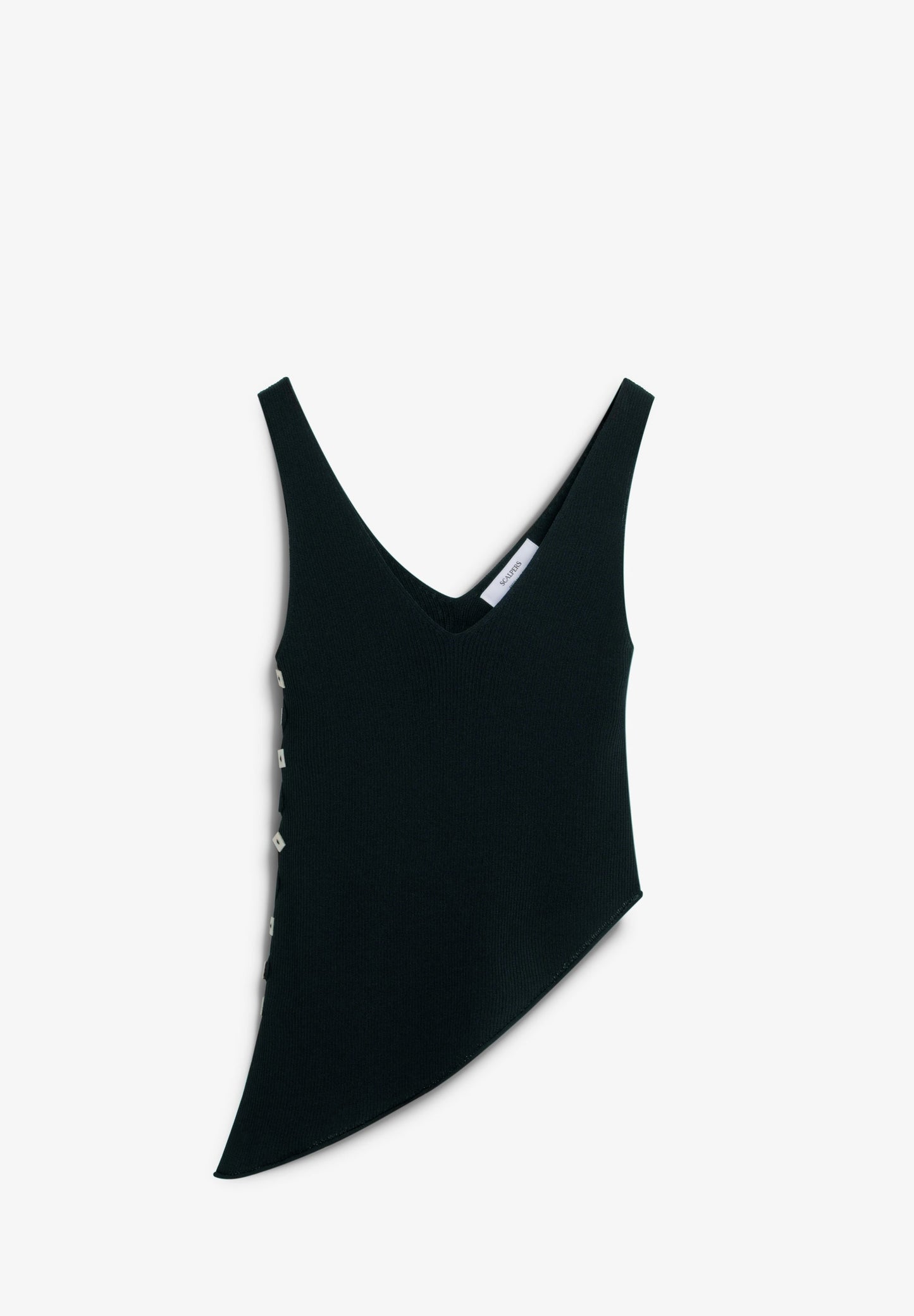 ASYMMETRISCHES STRICKTOP MIT APPLIKATIONEN