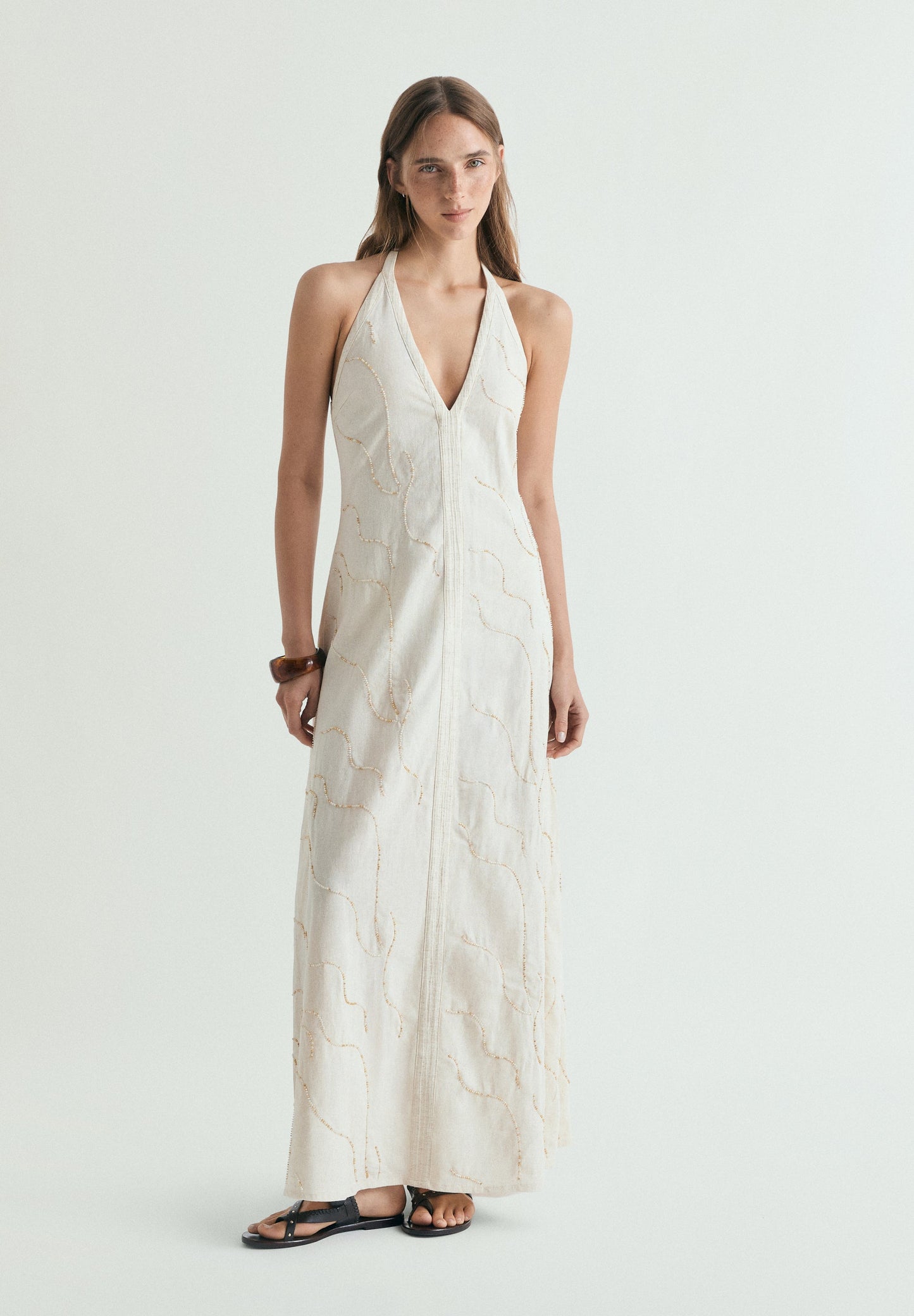 NECKHOLDER-KLEID MIT SCMUCKSTEINEN
