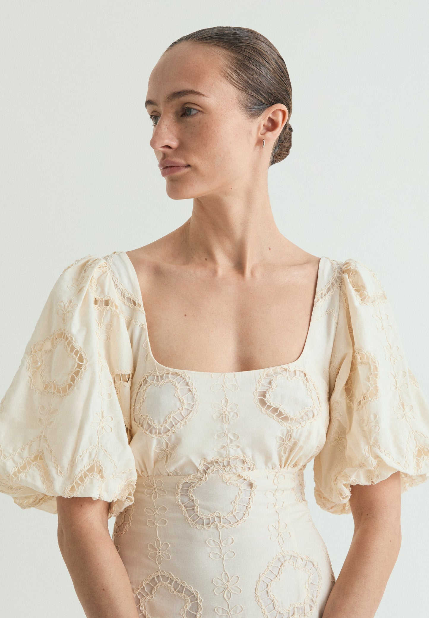 PUFF SLEEVE MIDI DRESS¡