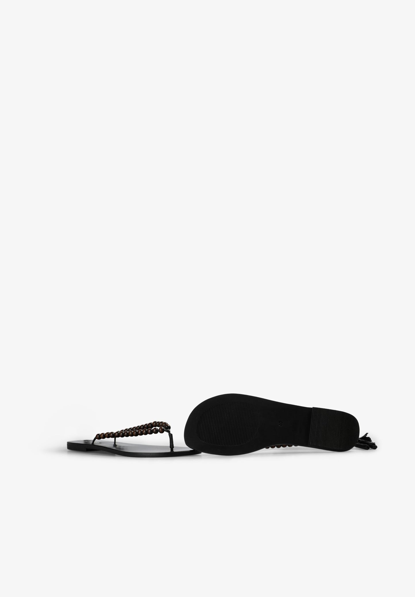 SANDALEN AUS LEDER MIT NIETEN