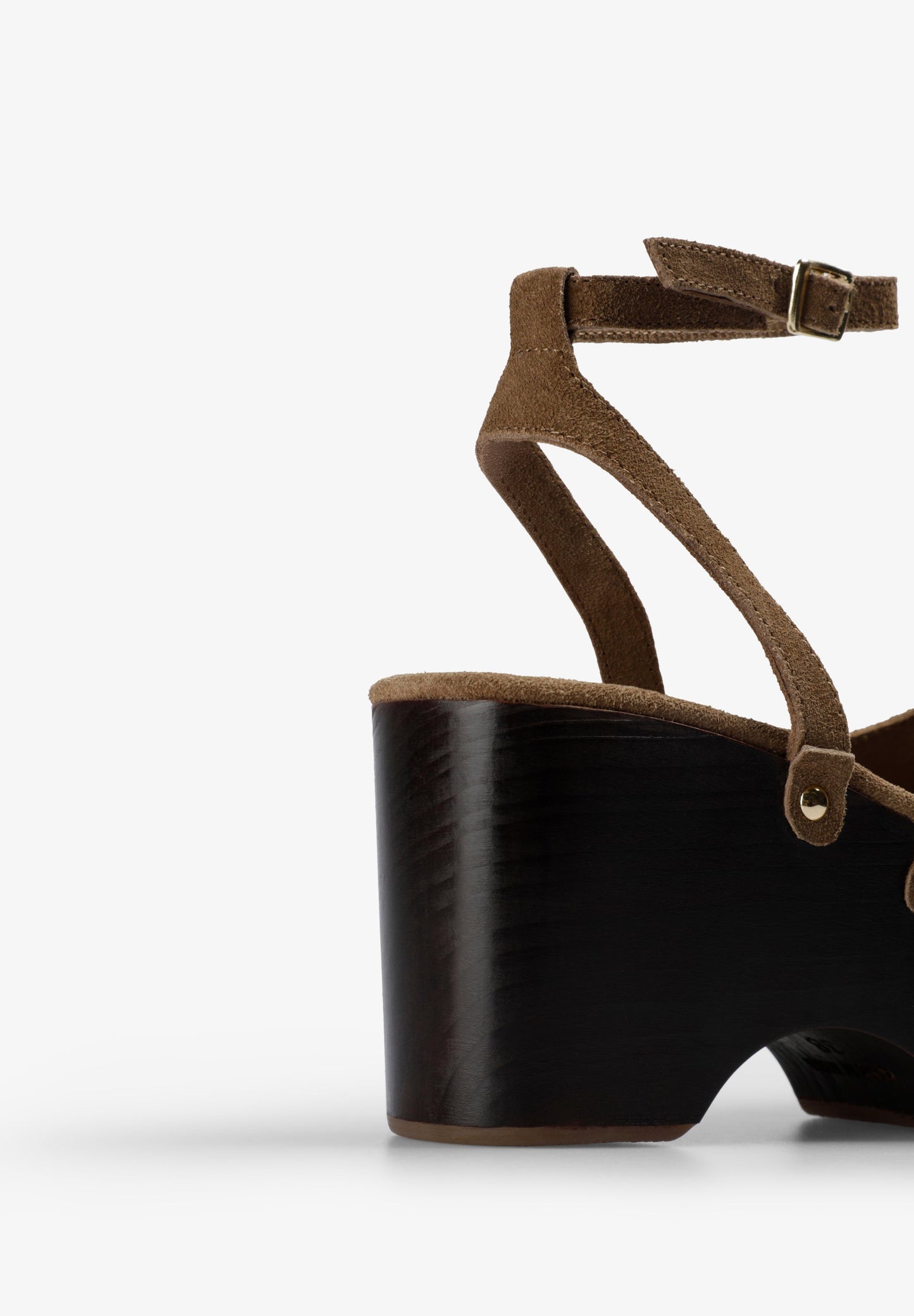 PLATFORM SANDALS