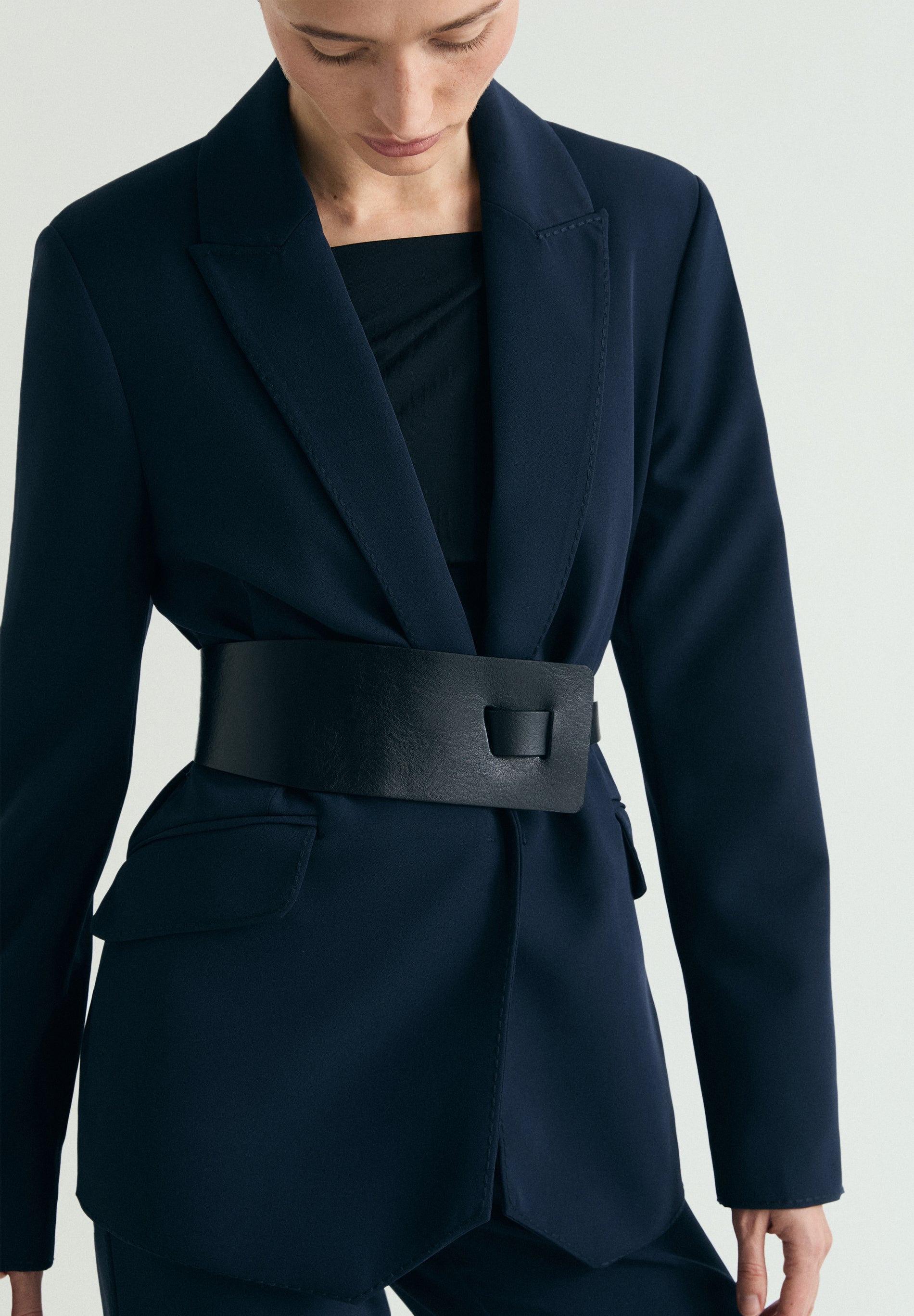 CEINTURE LARGE 100 % CUIR