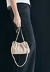 CLUTCH-TASCHE MIT RAFFUNG