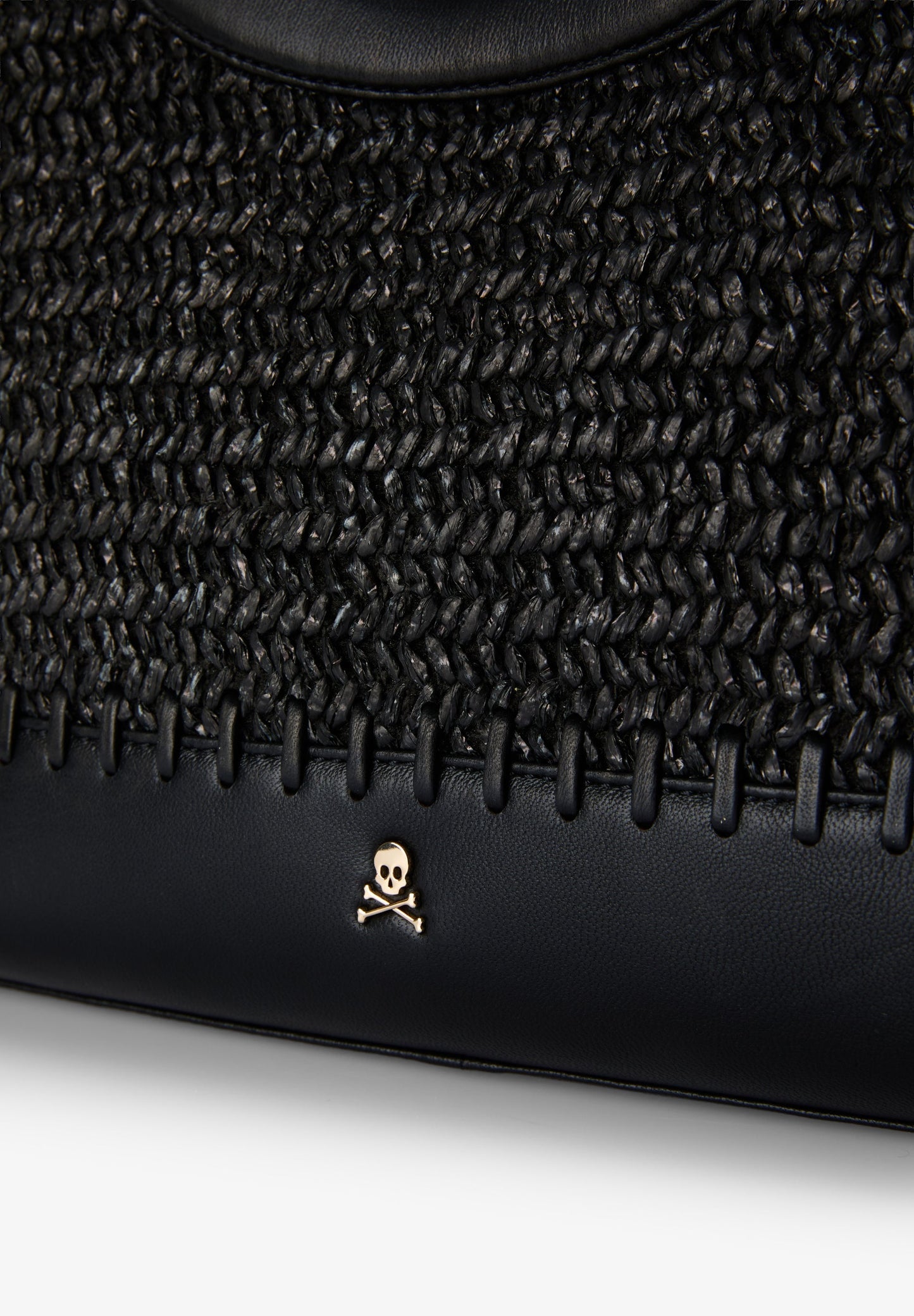 TEXTURED ENVELOPE BAG
