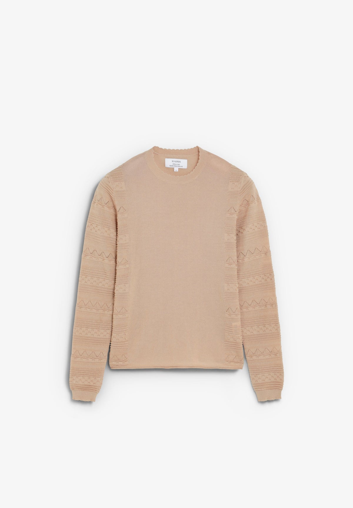 PULL MAILLE DÉTAILS