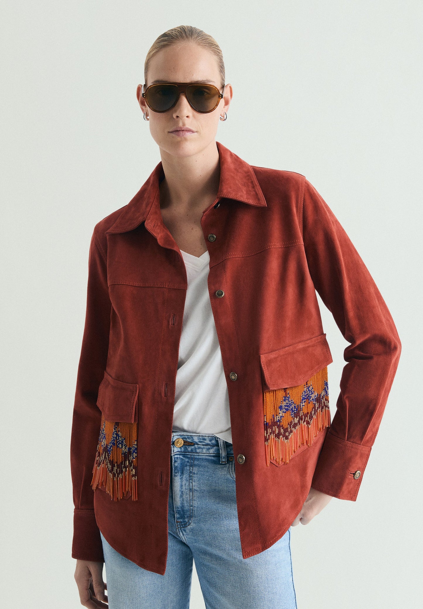 CARDIGAN AUS WILDLEDER MT PERLEN