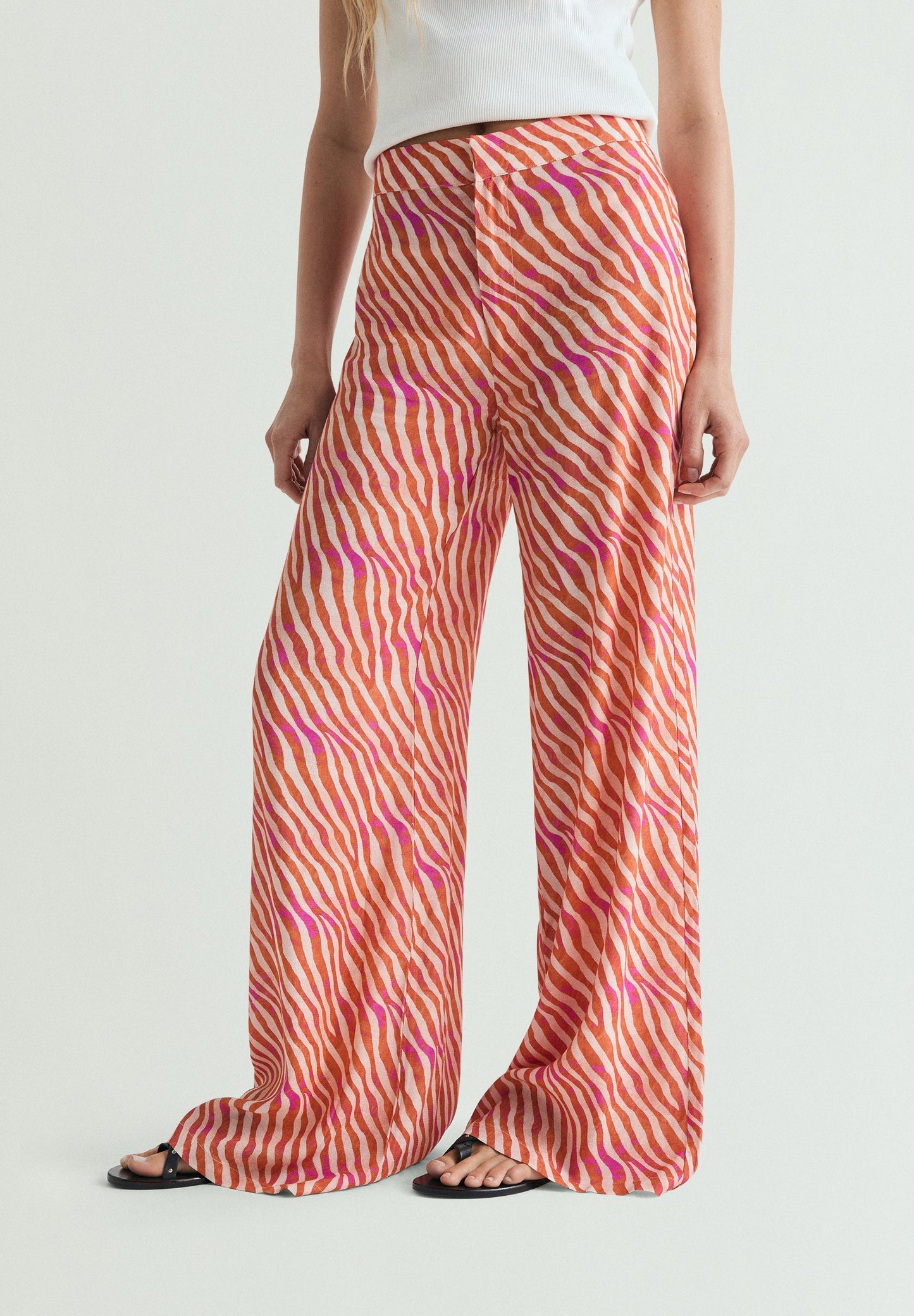 HOSE MIT ANIMAL-PRINT