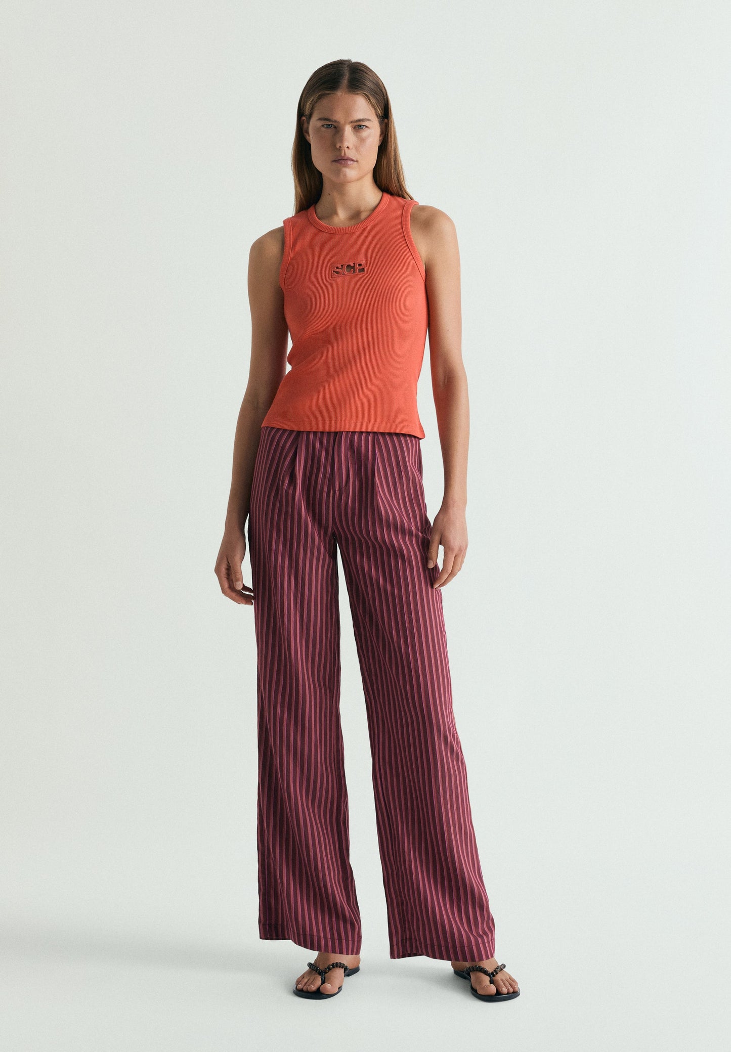 TOP WITH SLIT DETAIL