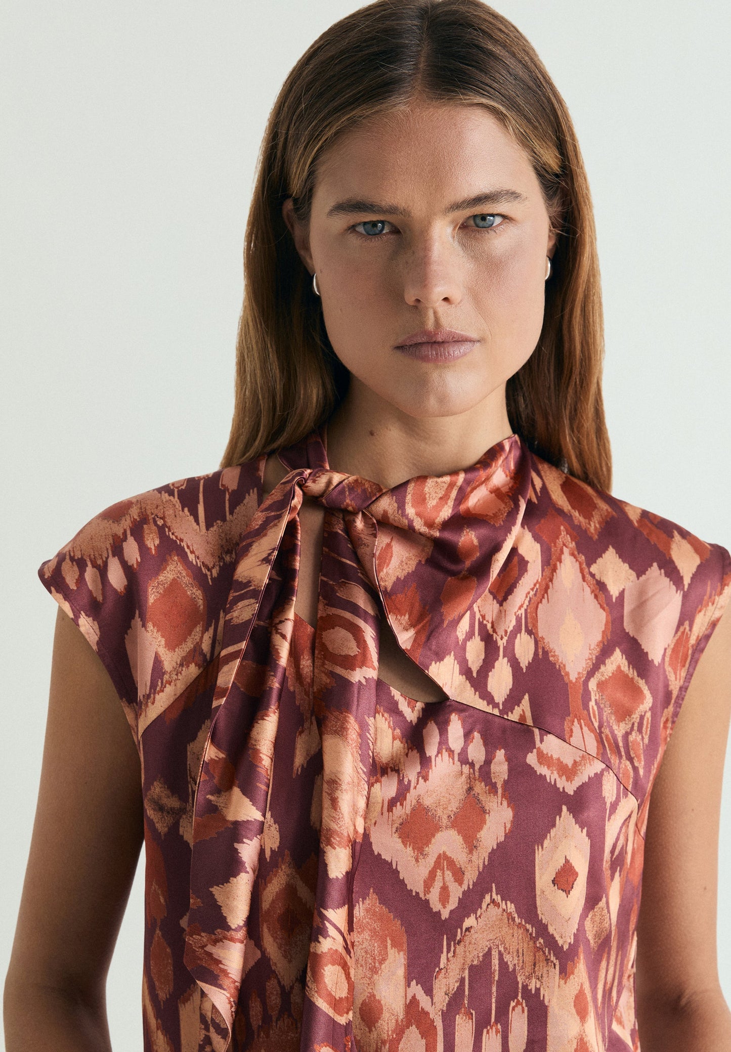 TOP MIT KNOTEN UND PRINT