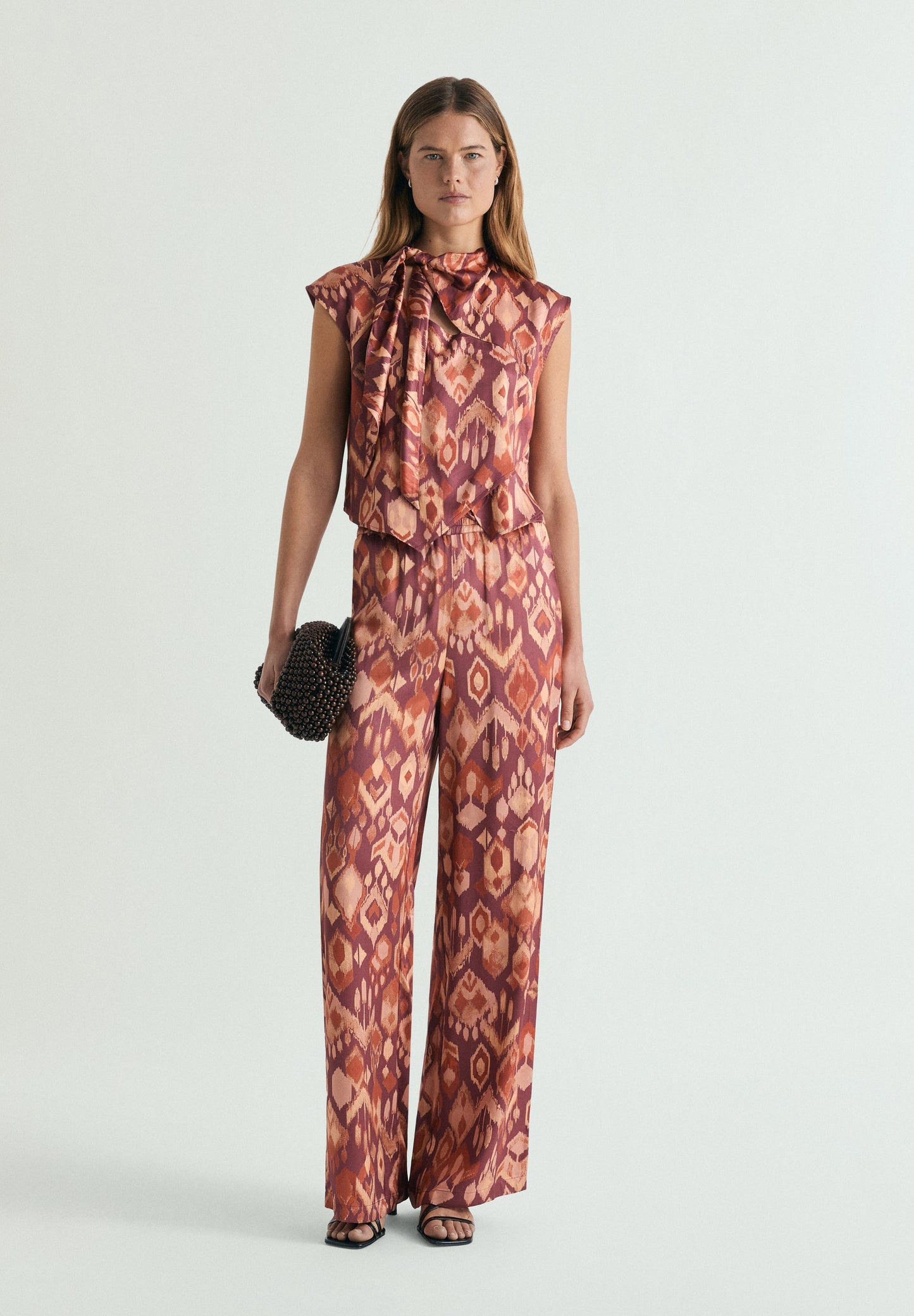 TOP MIT KNOTEN UND PRINT