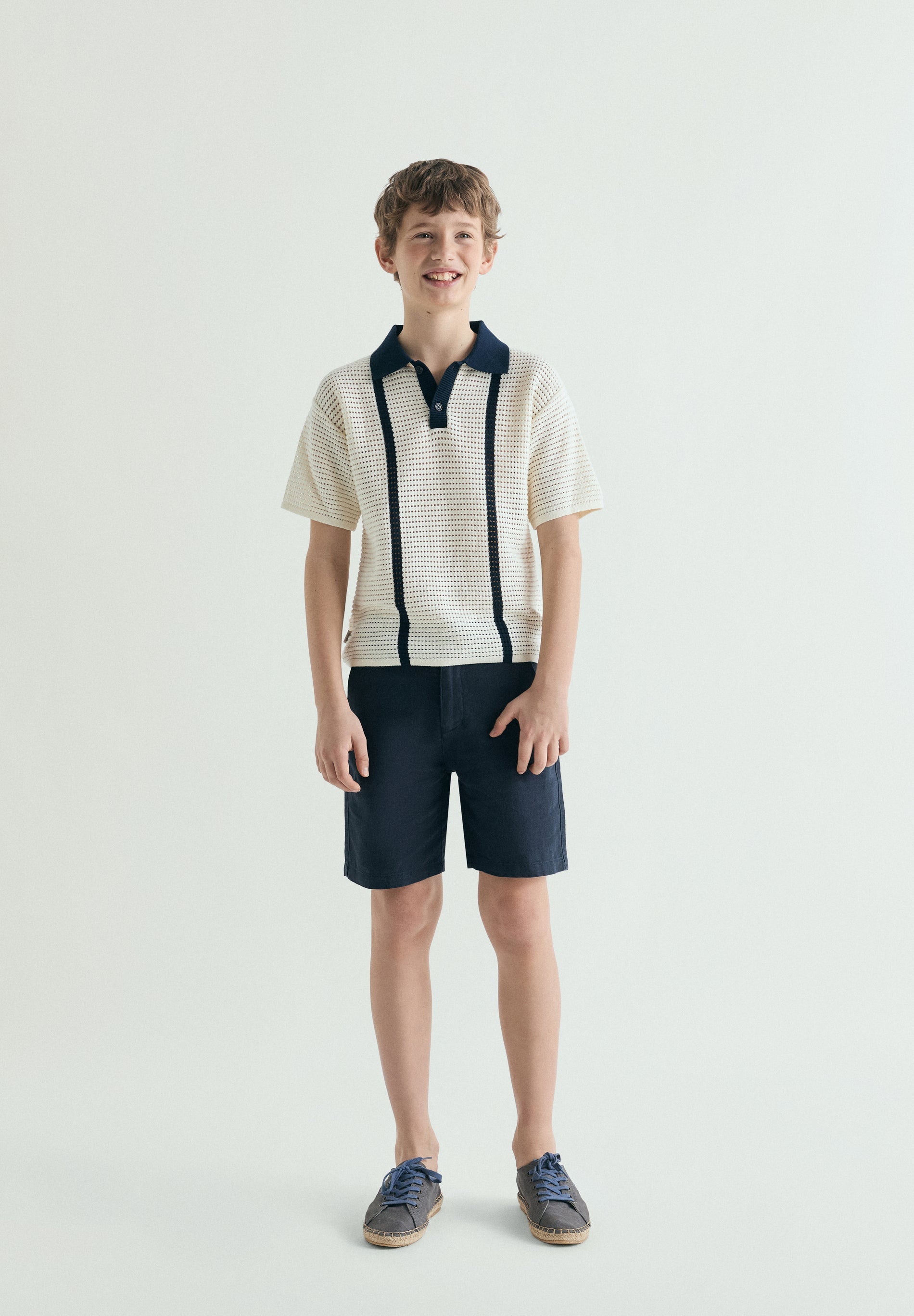 REGULAR FIT LINEN BERMUDA SHORTS