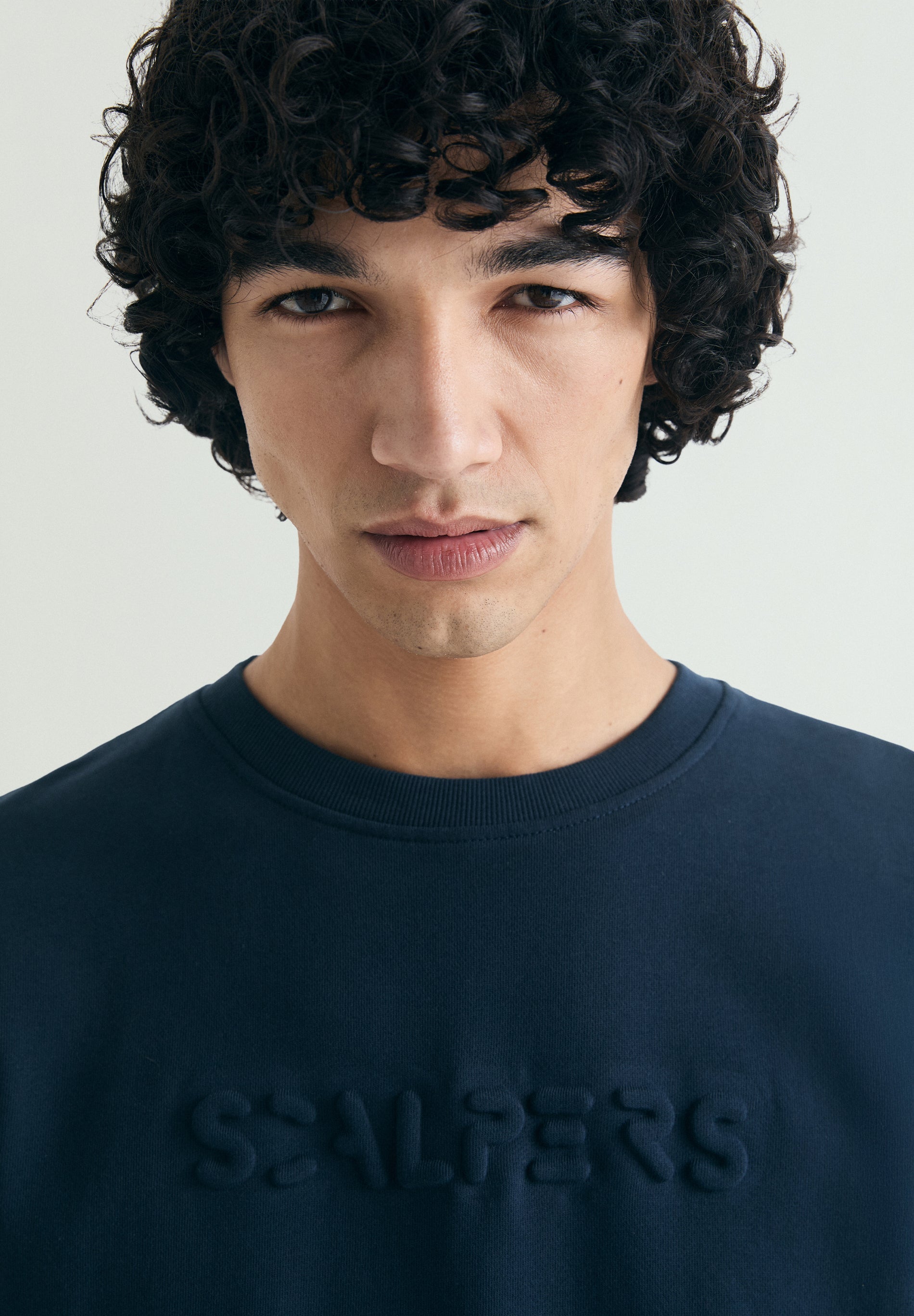 FELPA TESCHIO IN RILIEVO