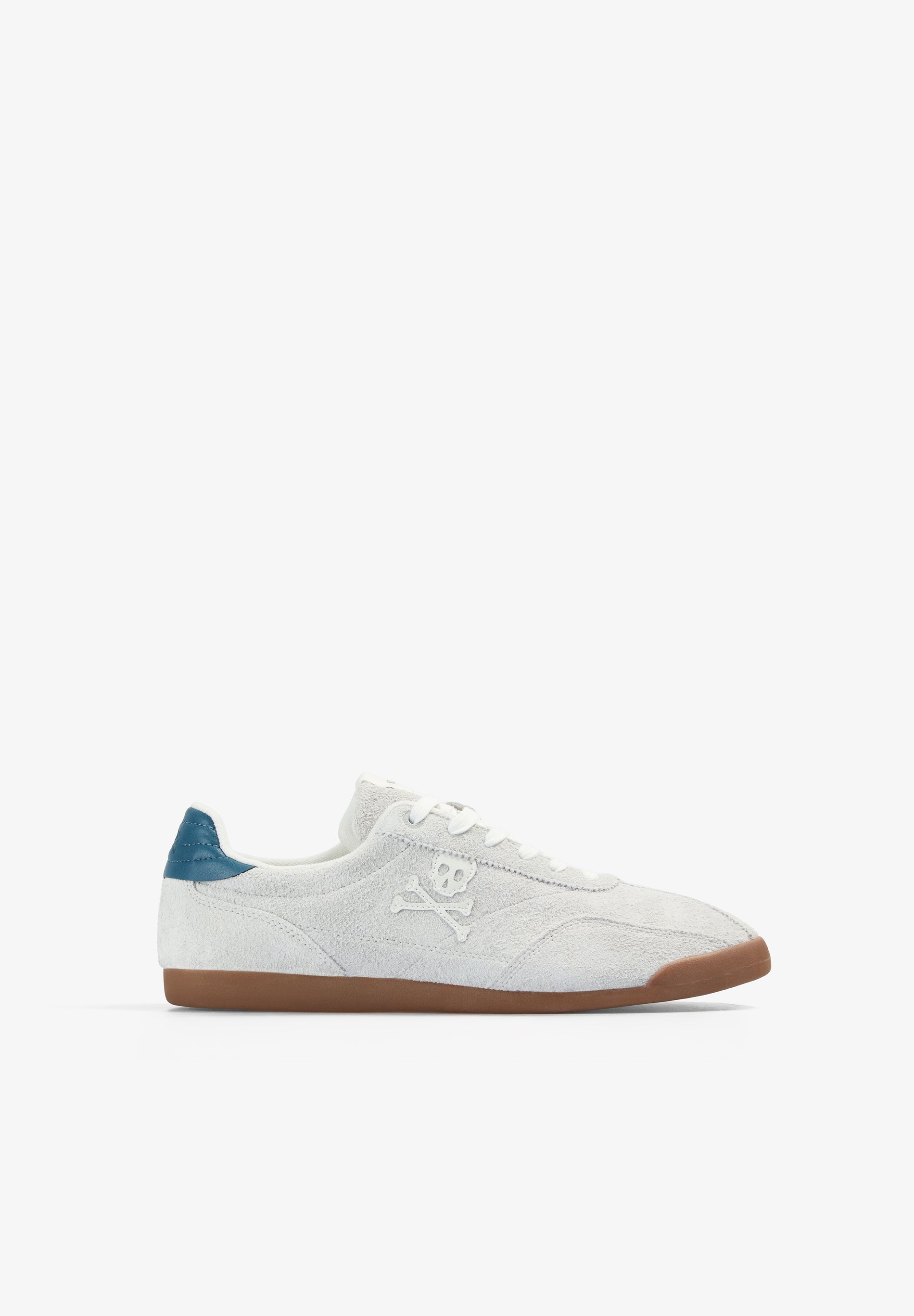 BUTY RETRO Z CZASZKĄ