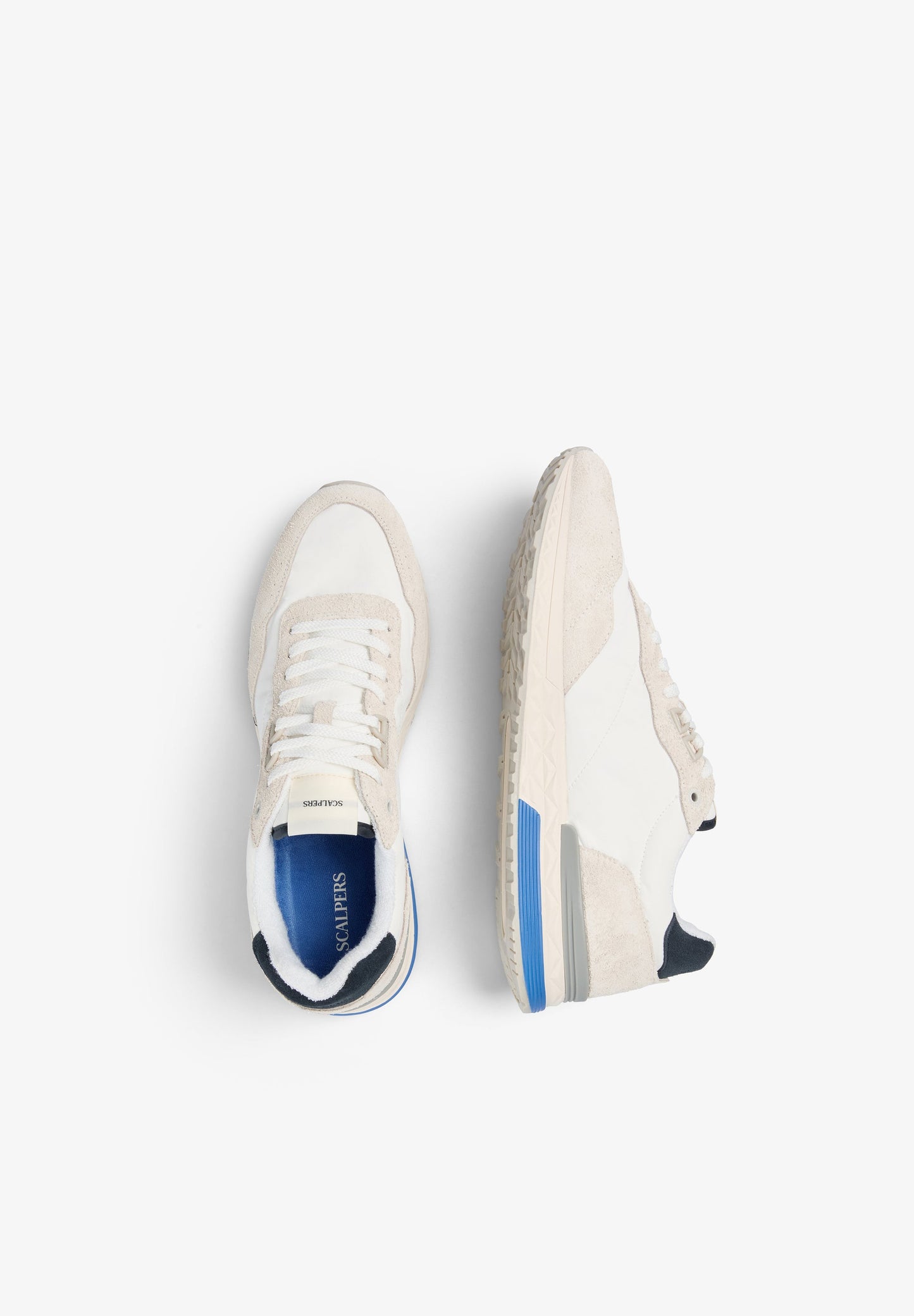 SNEAKER MIT SEITLICHEM TOTENKOPF
