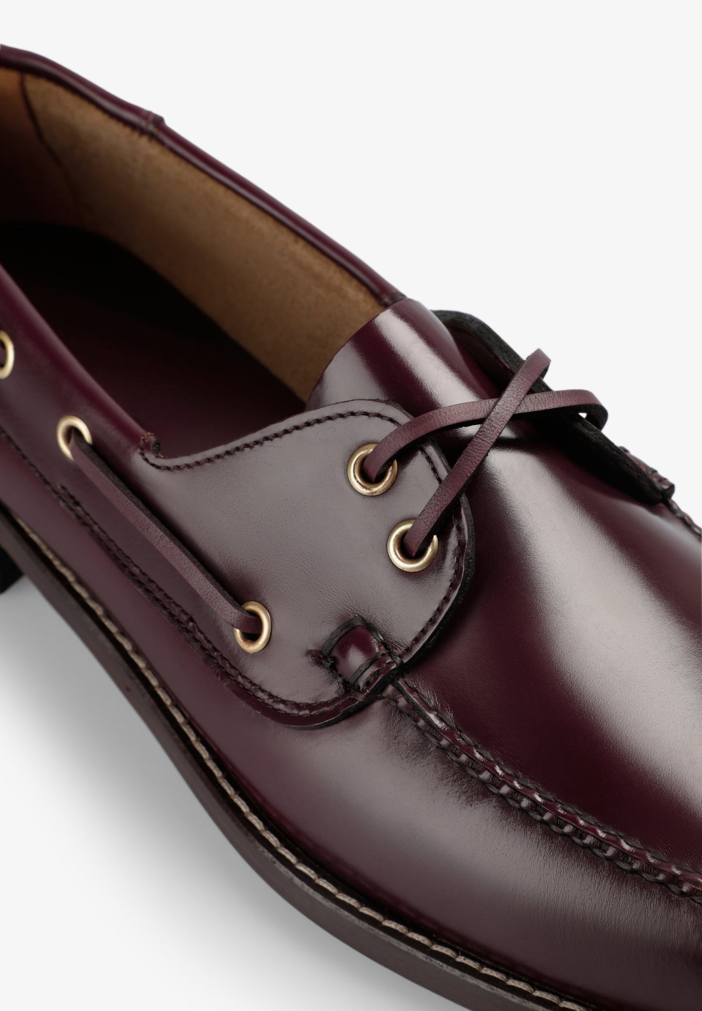 CHAUSSURES BATEAU EN CUIR