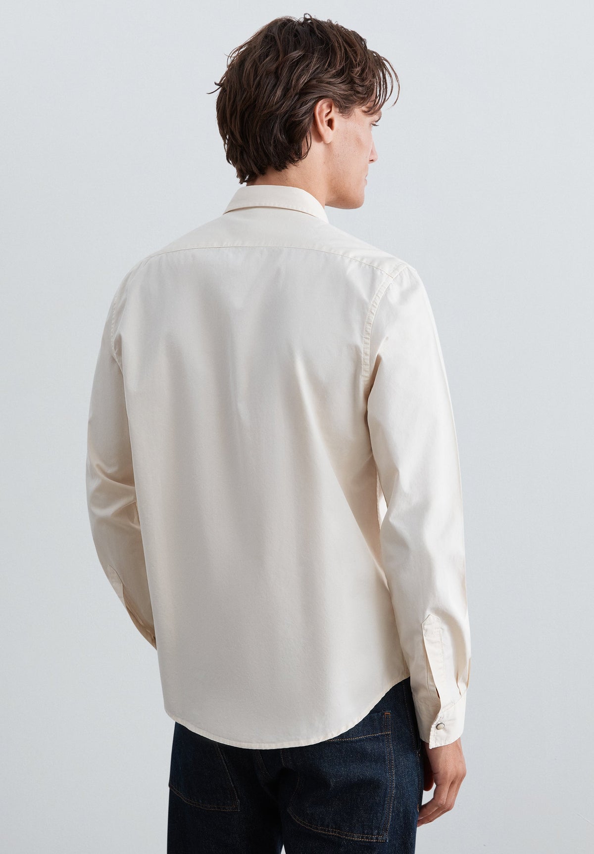 BUTTON-UP SHIRT WITH POCKETS