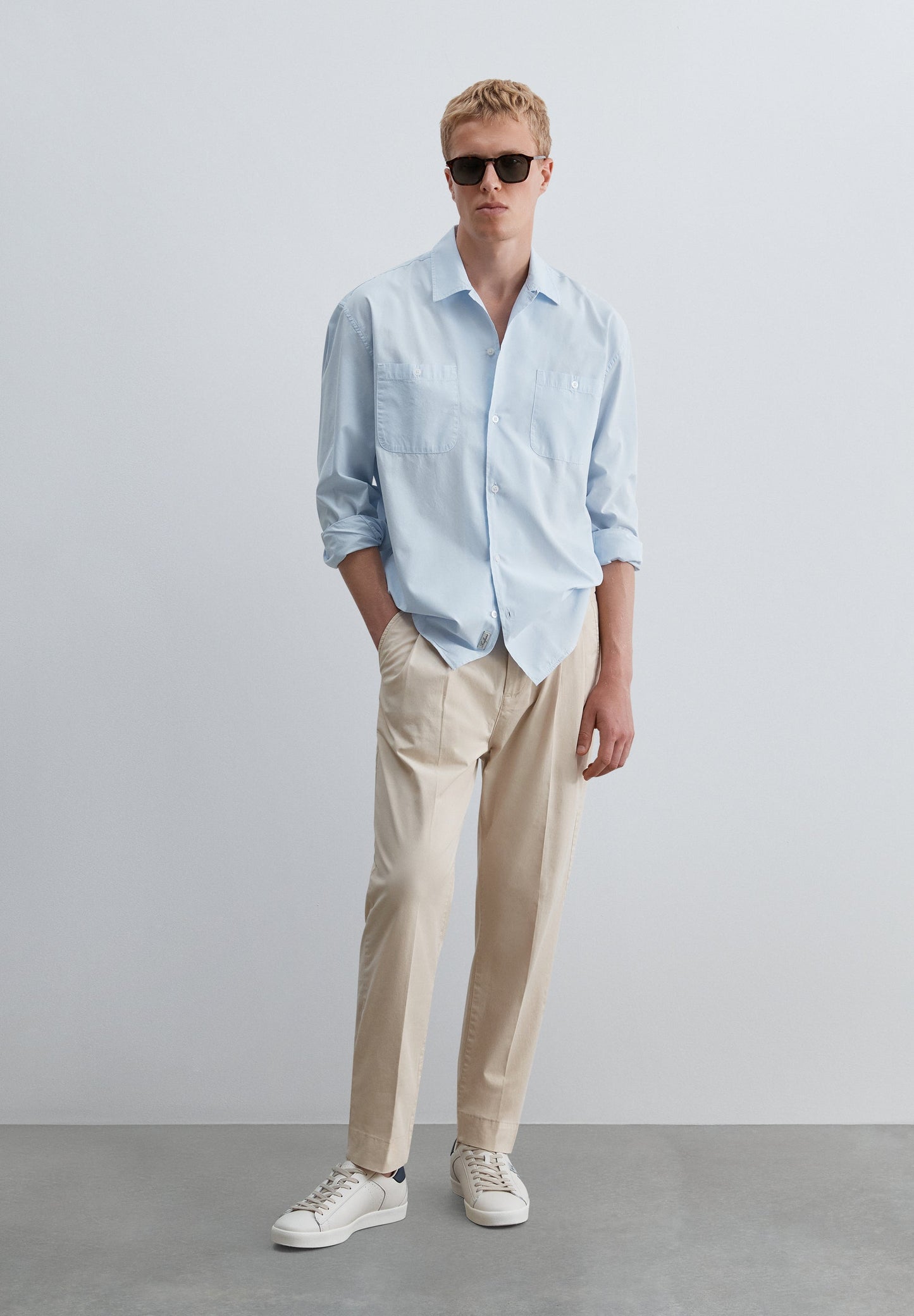 LINEN SHIRT WITH BUTTONED POCKETS