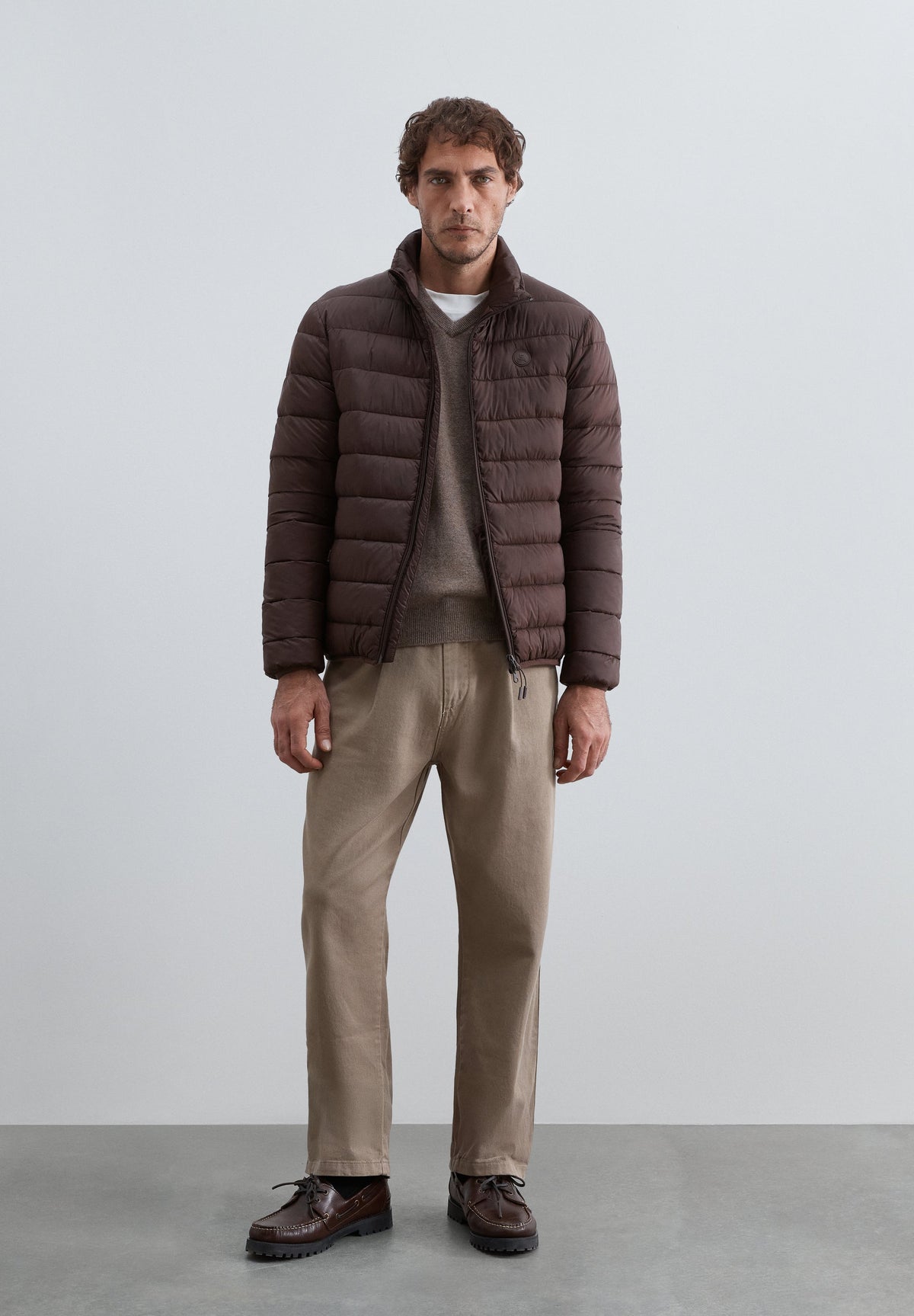 LIGHTWEIGHT PUFFER JACKET