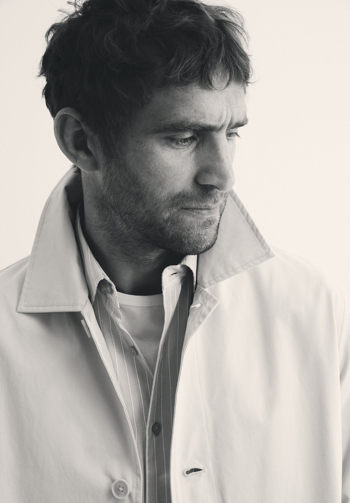 CLASSIC WATER-REPELLENT TRENCH COAT