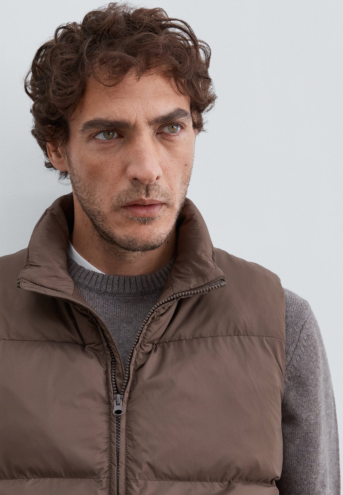 VESTE SANS MANCHES MATELASSÉE POCHES
