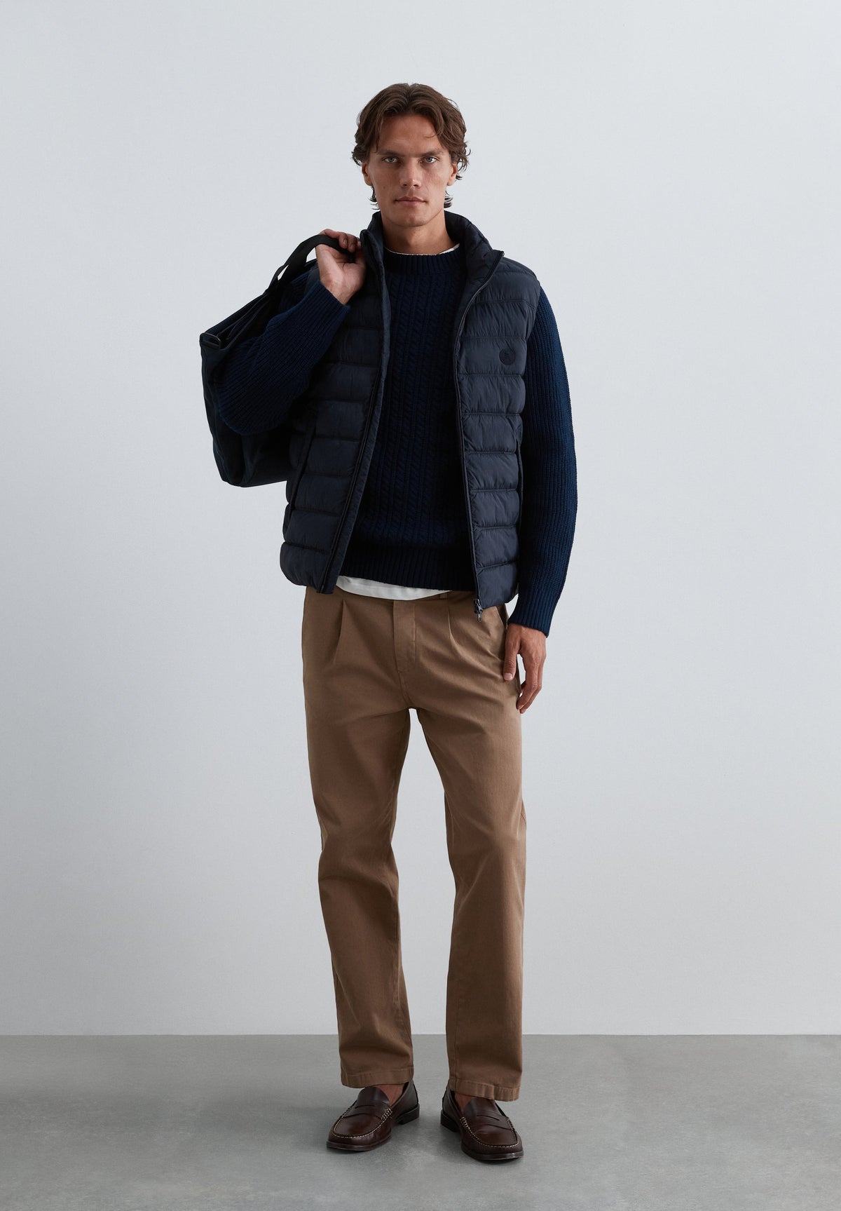 PUFFER VEST WITH POCKETS