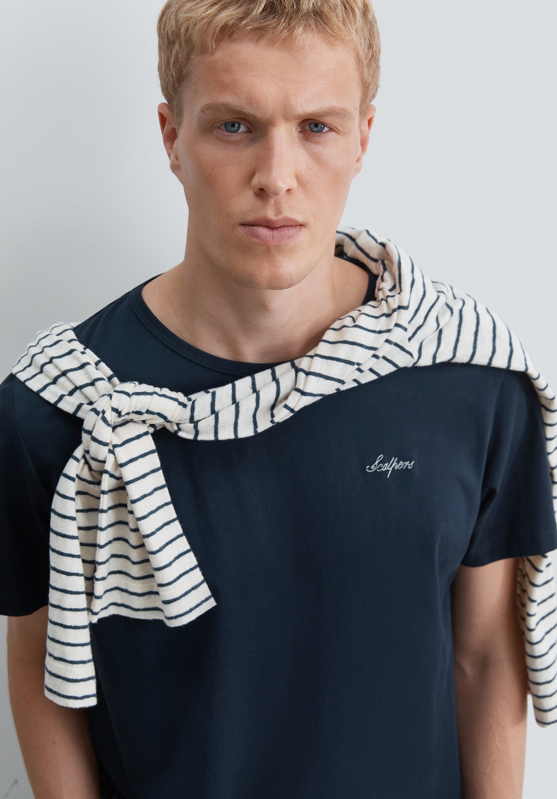 T-SHIRT À MANCHES COURTES LOGO BRODÉ