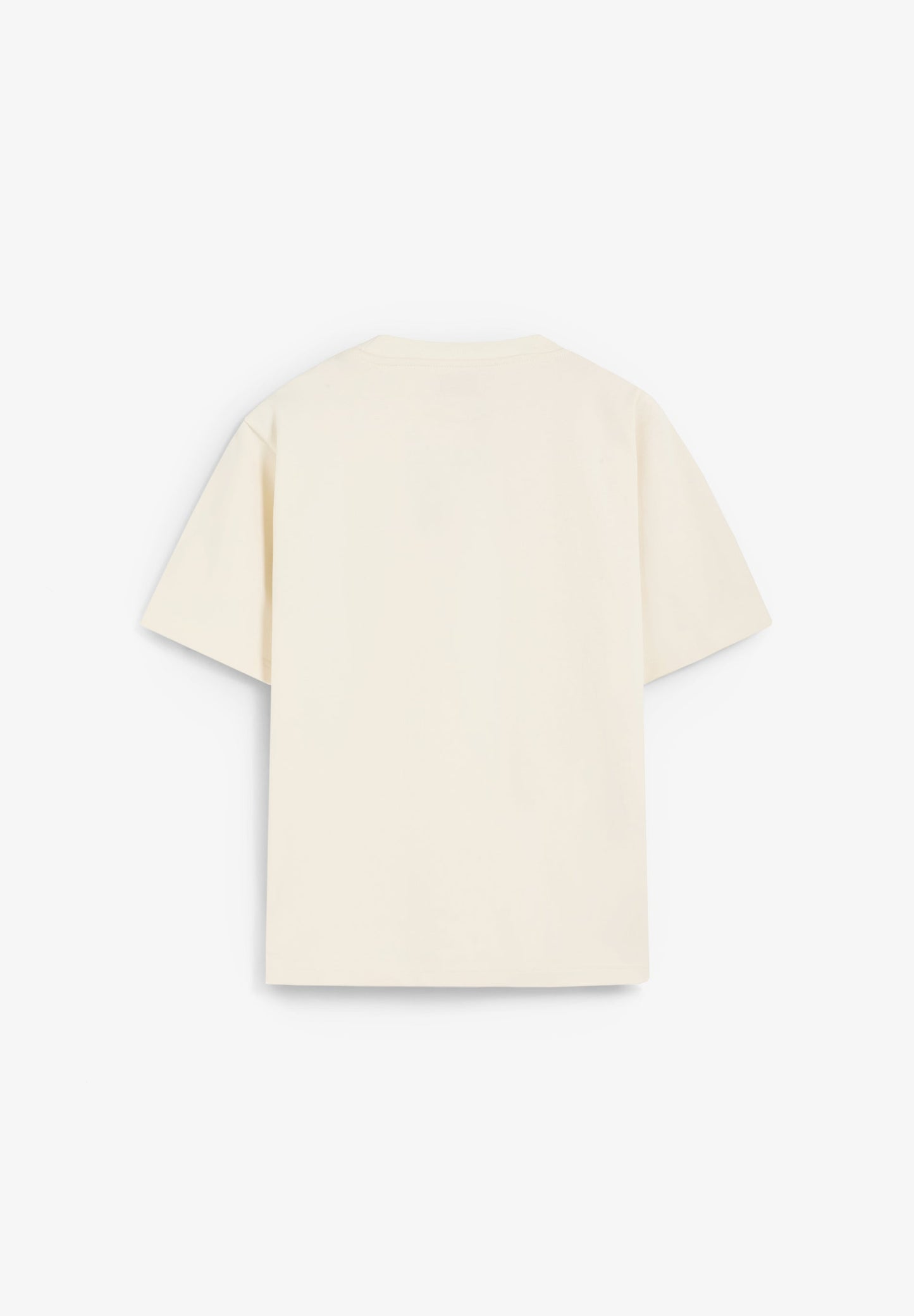 T-SHIRT IM BOXY FIT MIT STICKEREI