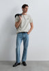 REGULAR FIT CONTRAST PRINT T-SHIRT