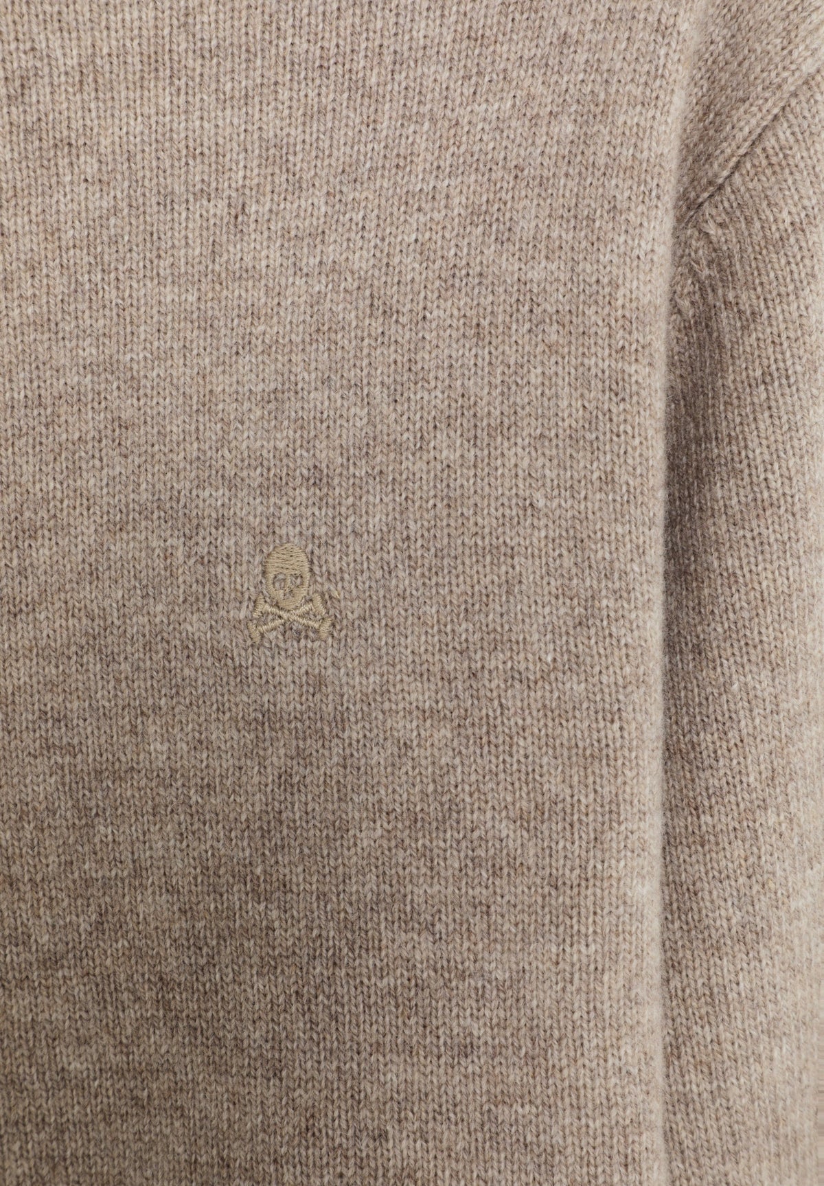 ROUND NECK WOOL SWEATER