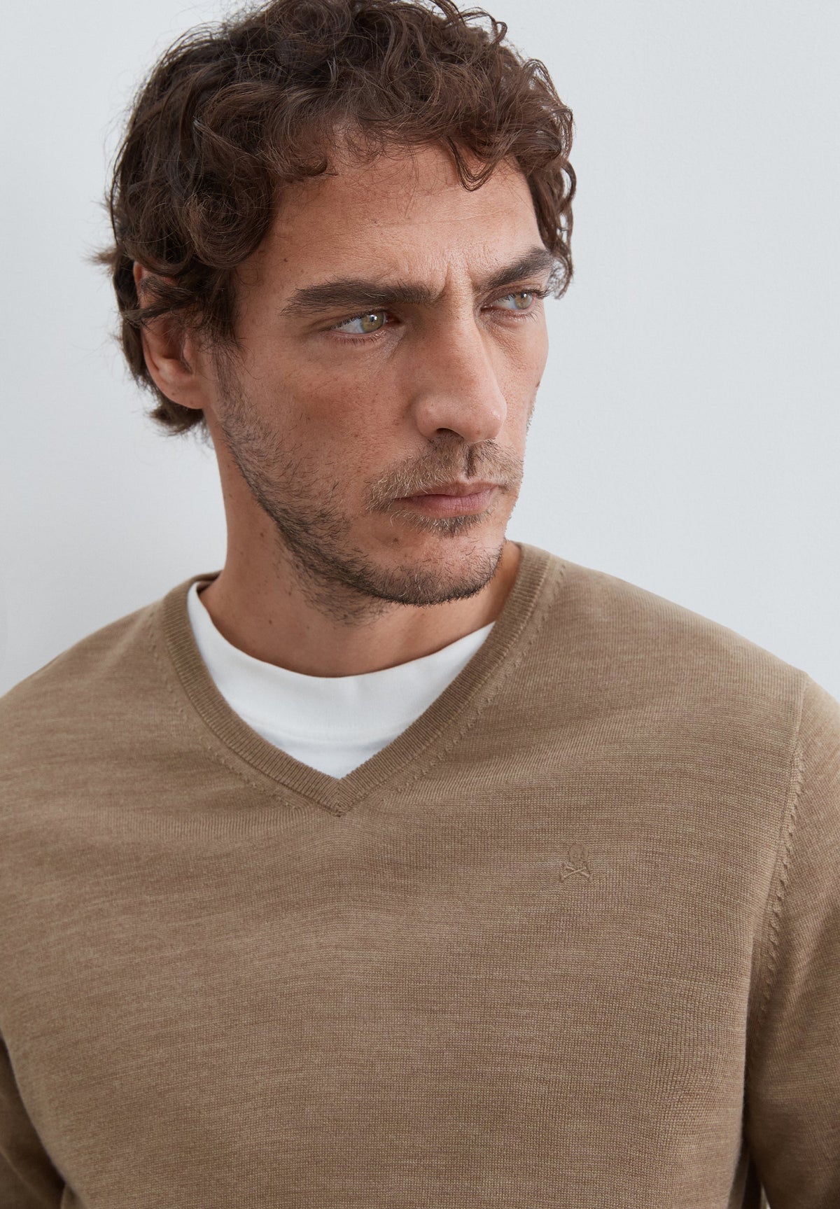 MAGLIA LANA SCOLLO A V
