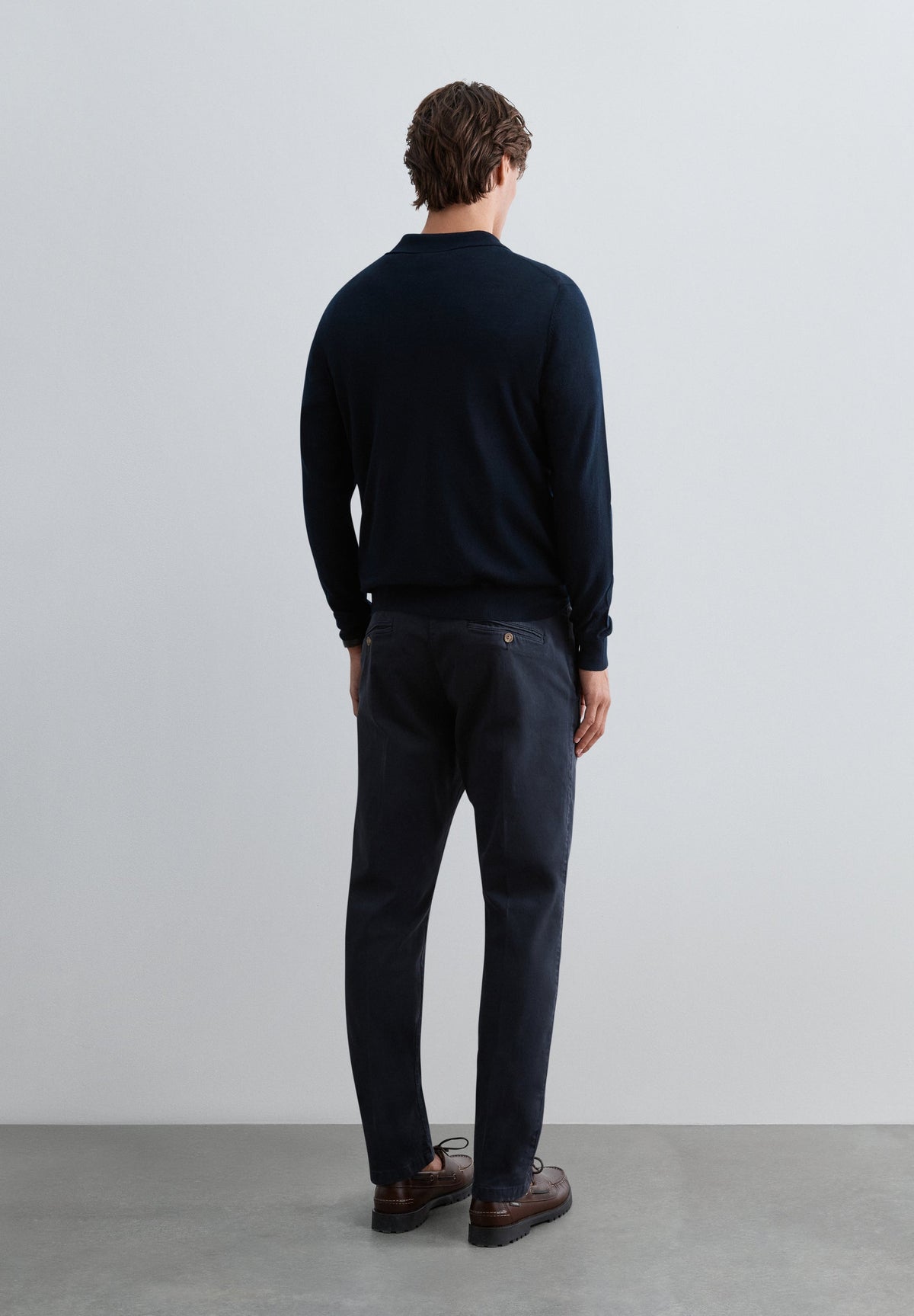 CHINO TROUSERS WITH DARTS