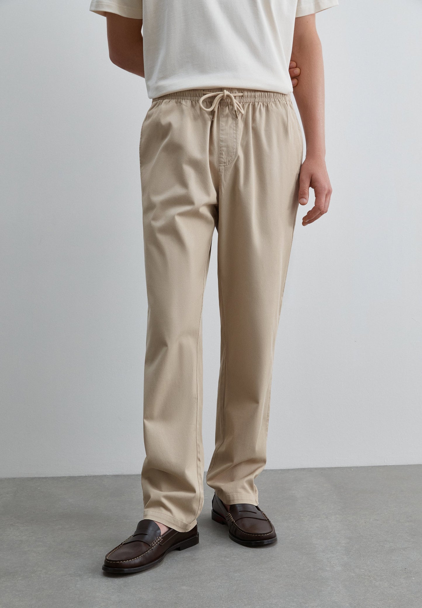 PANTALONI RELAXED FIT CON LACCIO