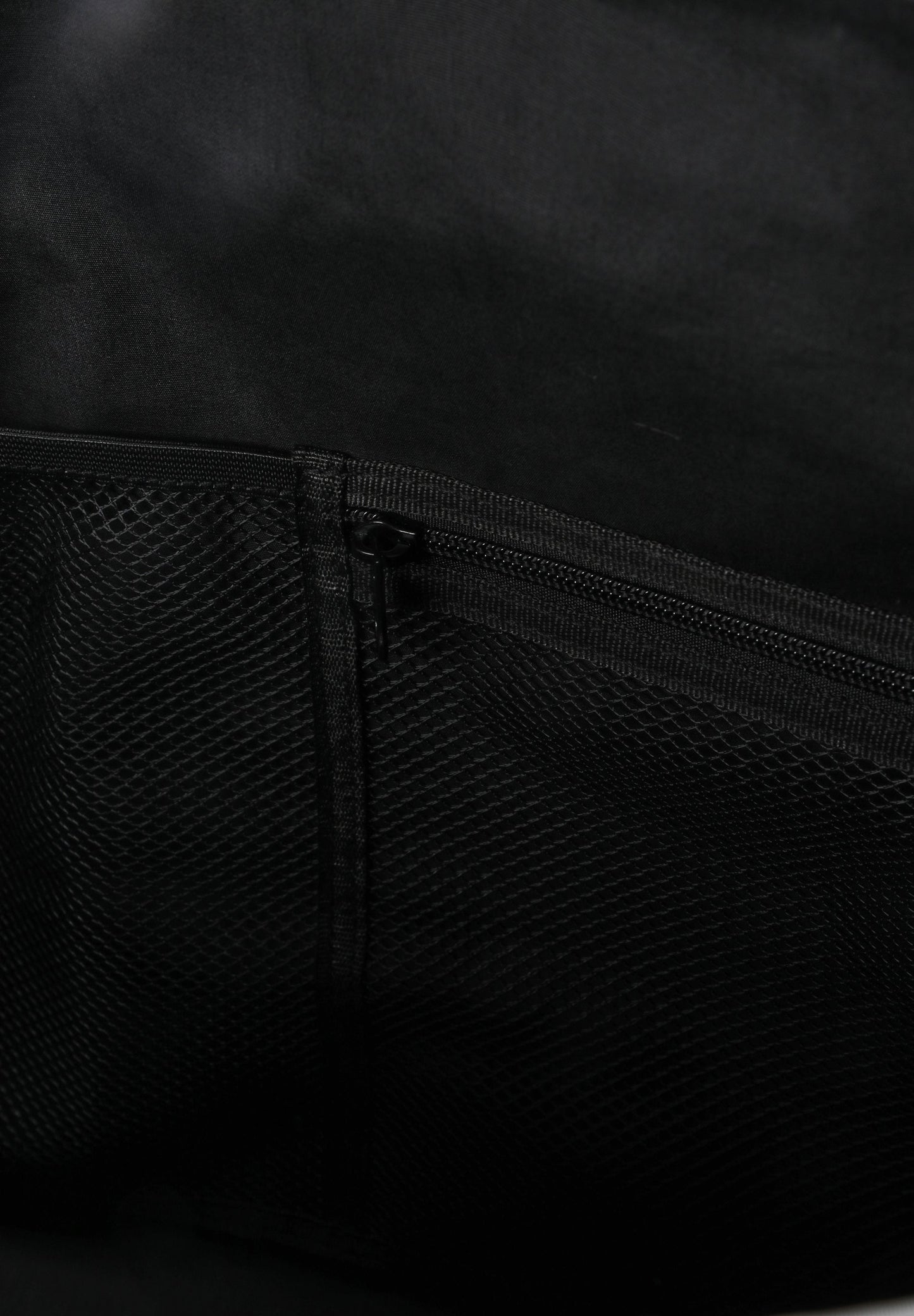 TECHNICAL TRAVEL BAG