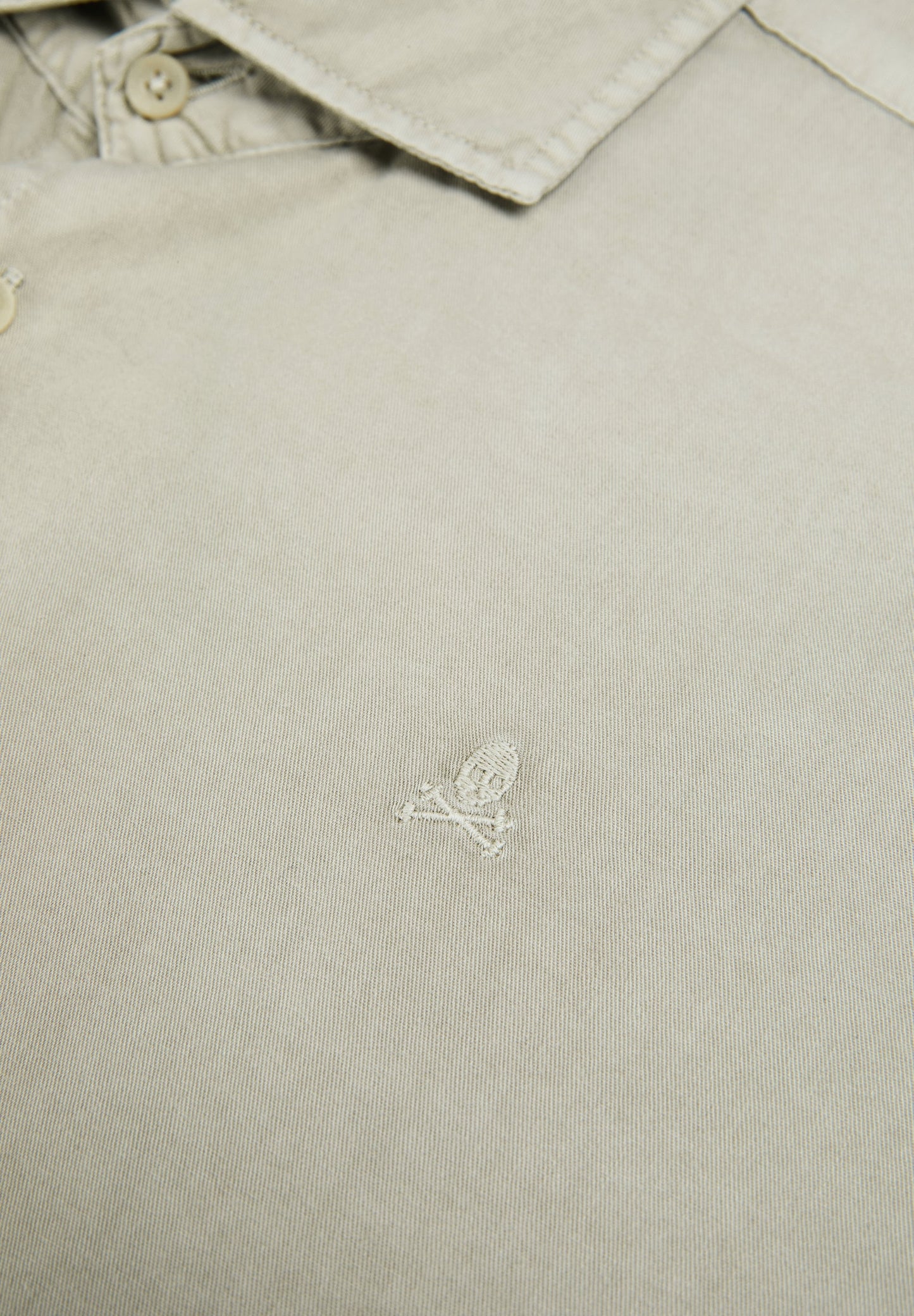 CHEMISE SKULL BRODÉ TON SUR TON
