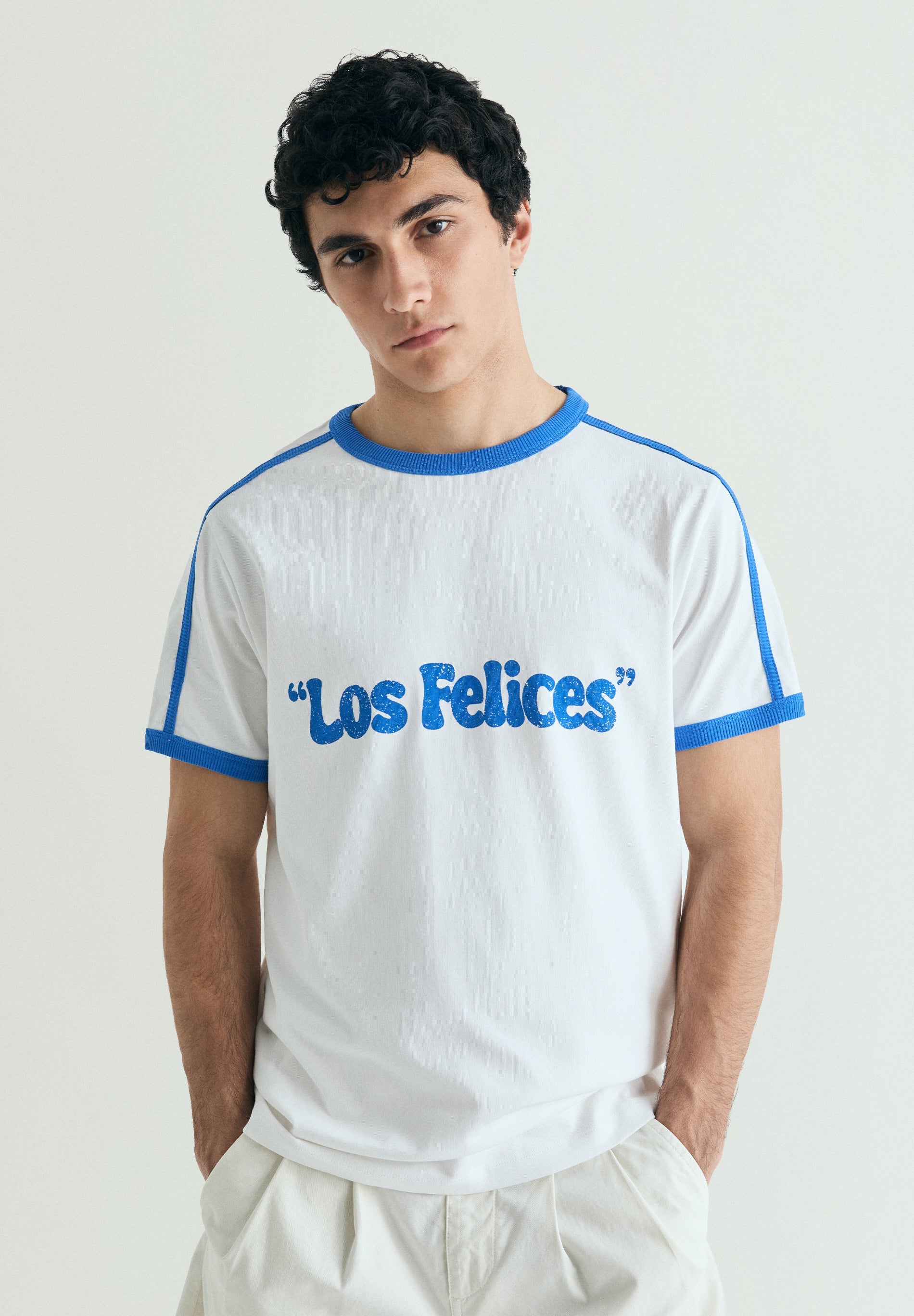 SHIRT MIT KONTRASTFARBENEM PATENTMUSTER | LE CHIRINGUITO