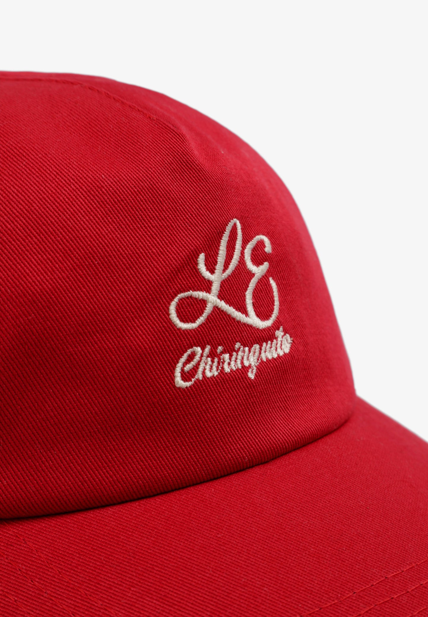 KAPPE MIT GESTICKTEM SLOGAN: LE CHIRINGUITO