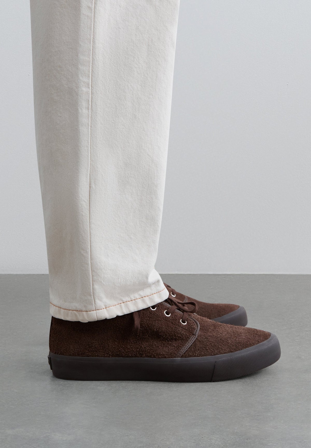 SNEAKERS IN PELLE SCAMOSCIATA ALTE