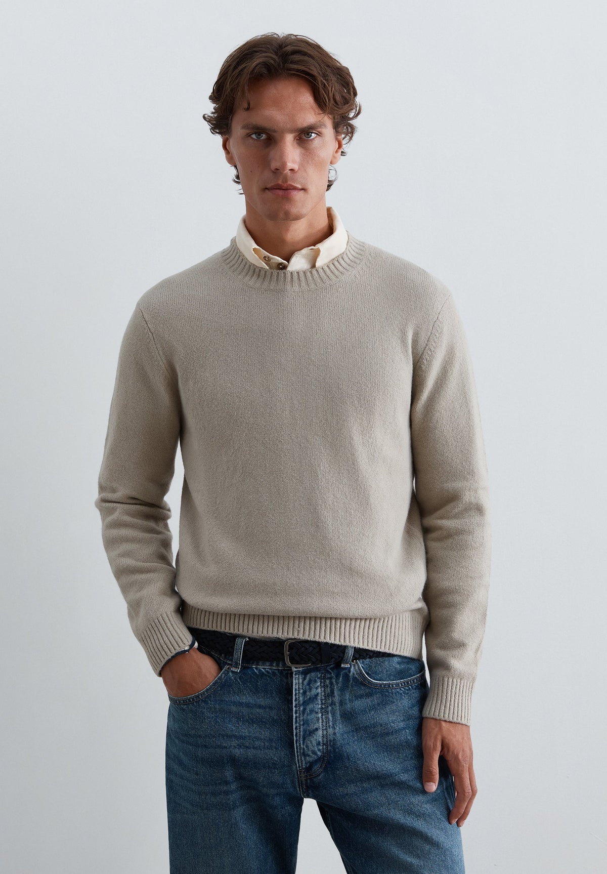 ROUND NECK RUSTIC SWEATER