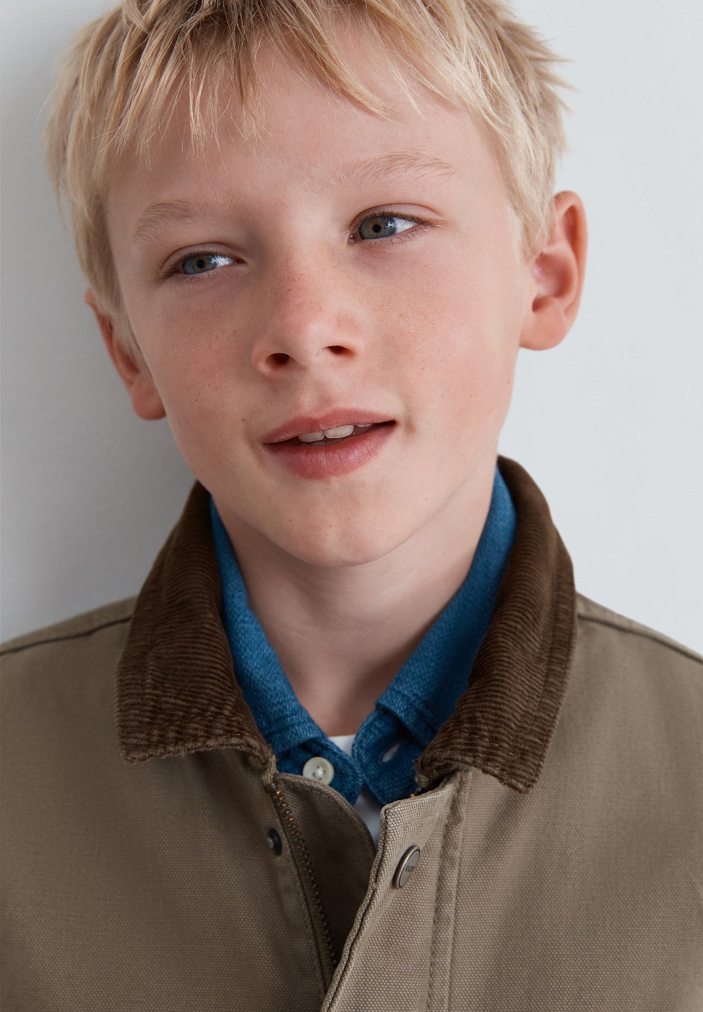 JACKET WITH POCKETS AND INNER WAISTCOAT