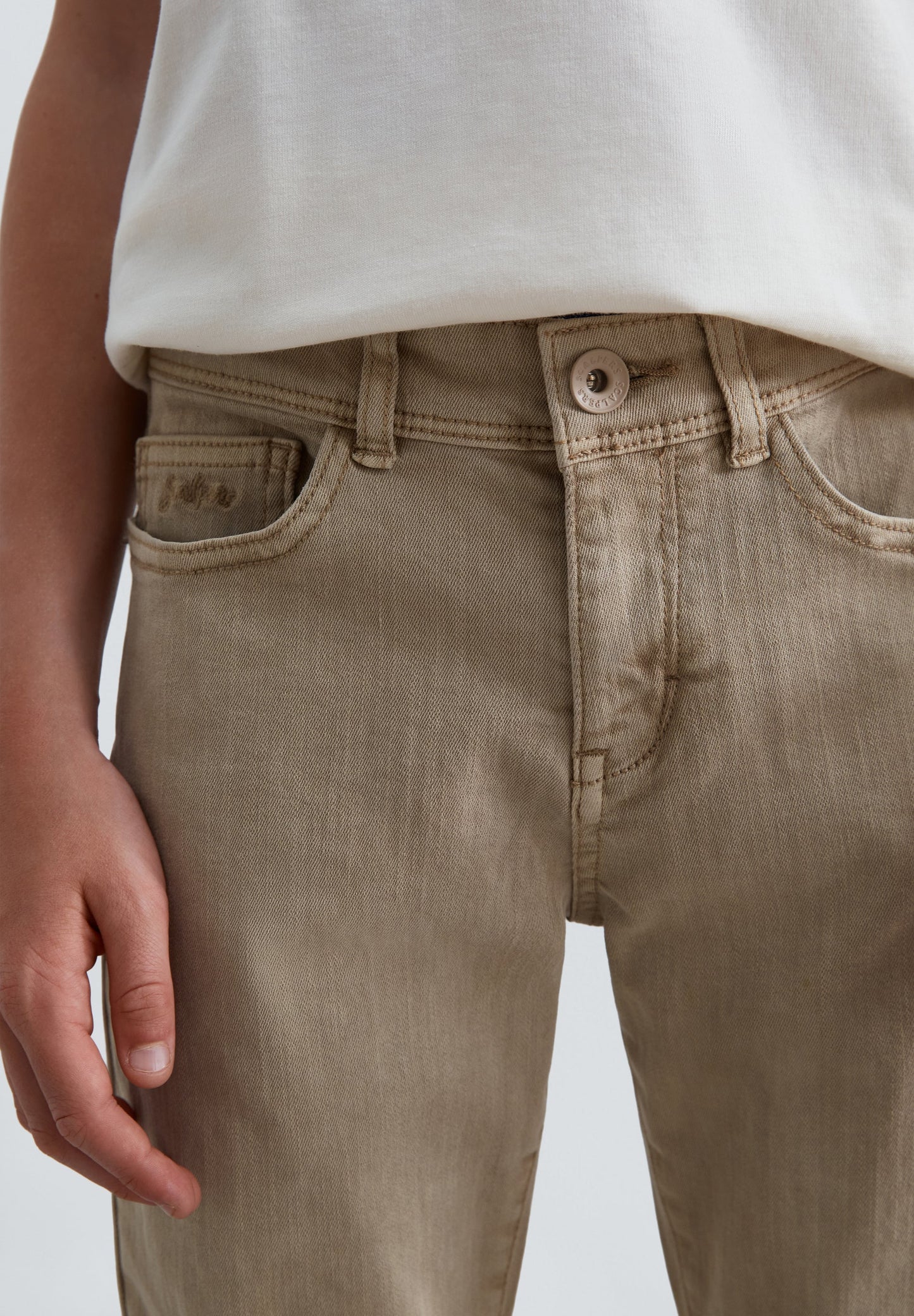 SLIM FIT JEANS