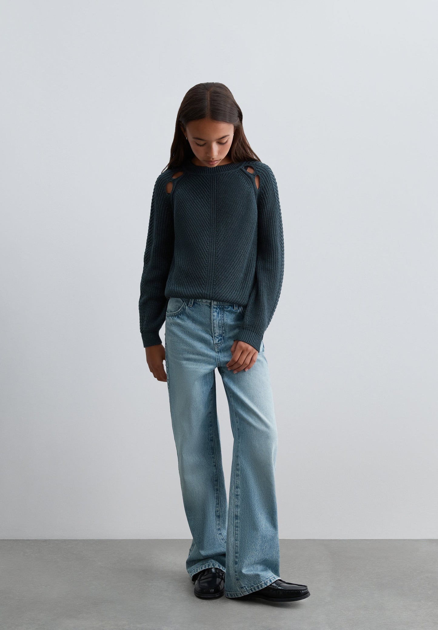 STUDDED WIDE LEG JEANS