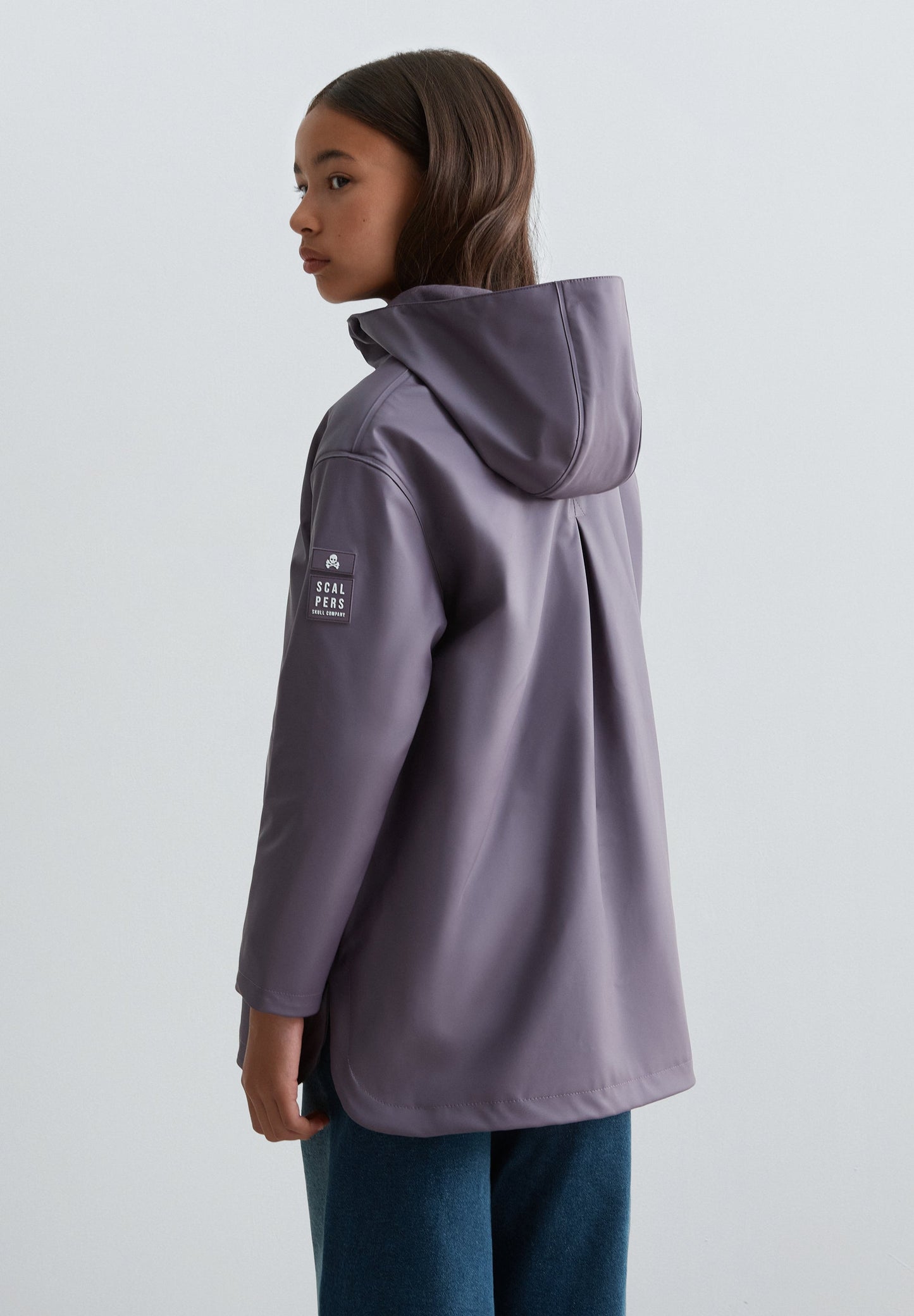 WATERPROOF RAINCOAT WITH HOOD